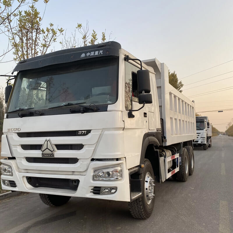 Sinotruk Howo 371HP 6*4 Dump Truck