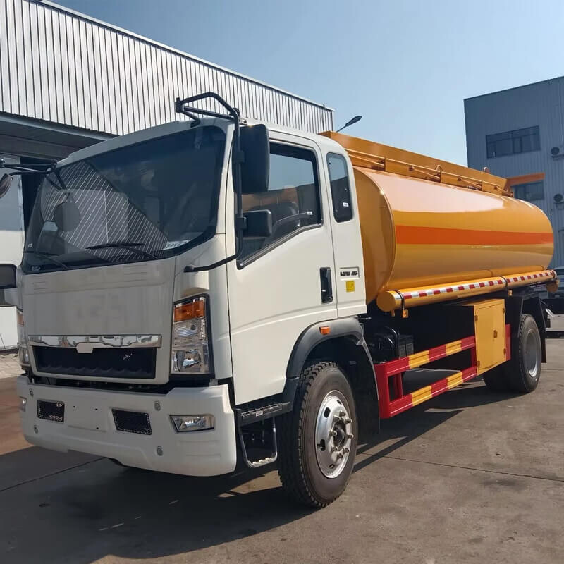 SHACMAN Fuel Tanker Truck