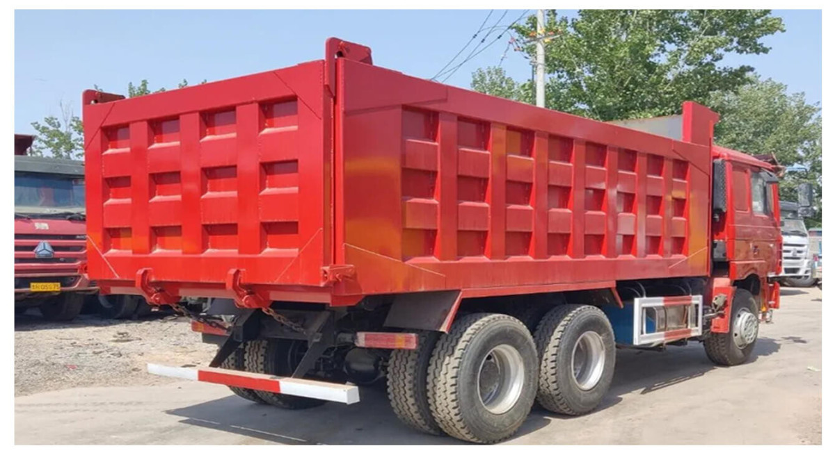 Shacman 10 tyres dumper truck (3).jpg Shacman 10 tyres dumper truck (3).jpg