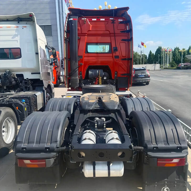 SHACMAN X3000 4×2 Tractor Head 380HP 6Wheels High Roof Cabin