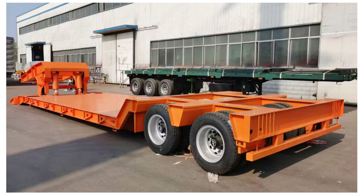 2 lines 4 axles lowbed semi trailer (2).jpg