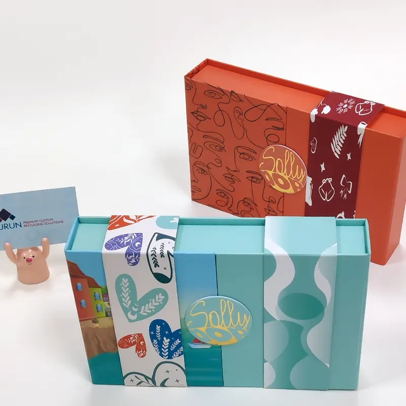 Hot Sales Luxury Custom Ized Size Color New Design Printing Standing Foldable Logo Plate Case Golden Hot Stamping Chocolate Box