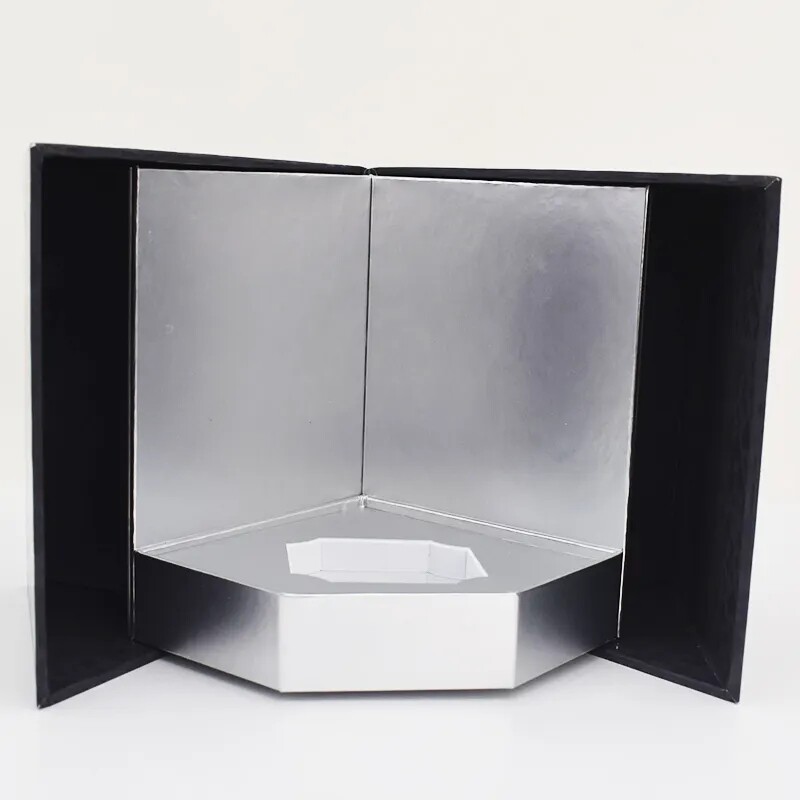 Luxury Customized Size Color Hot Sales New Design Print Display Sport UV Sliver Board Simple Gift Box