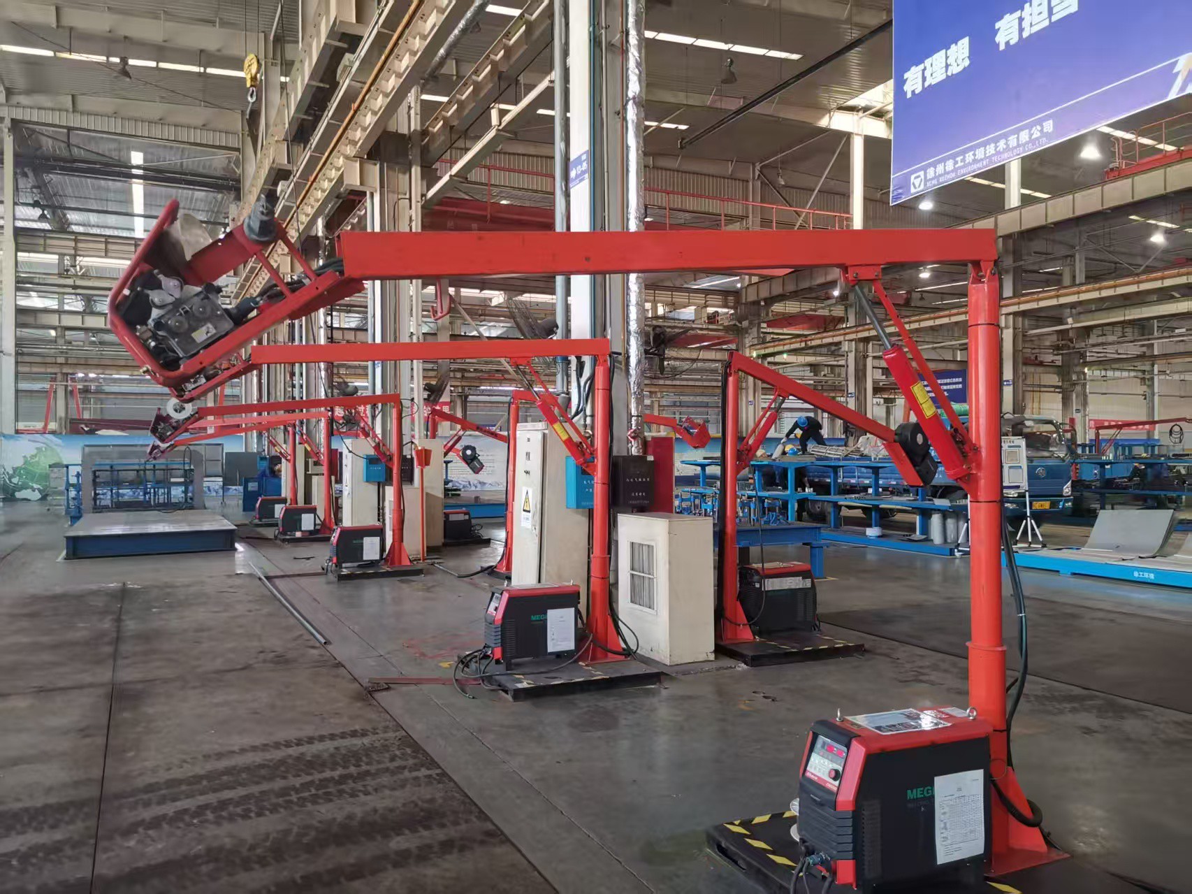 Flexible pitch adjustment, efficient operation -- Xutai welding boom reshaping welding new experience