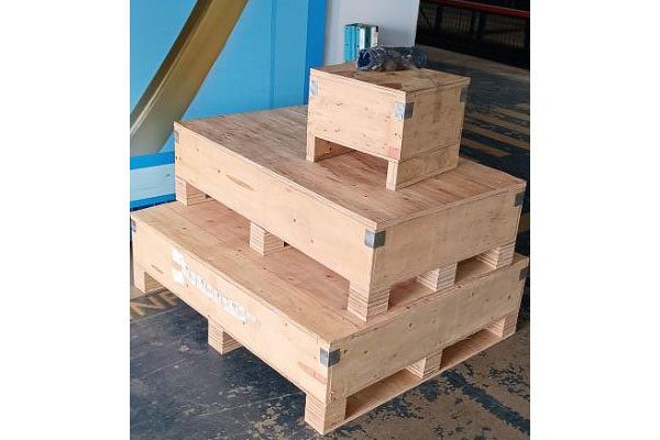 1735959459734000931672670210.jpg Stacked pallet