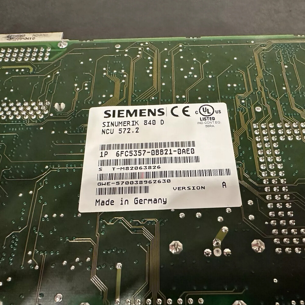 Siemens    6FC5248-0AF20-2AA0  Operation panel    IN STOCK