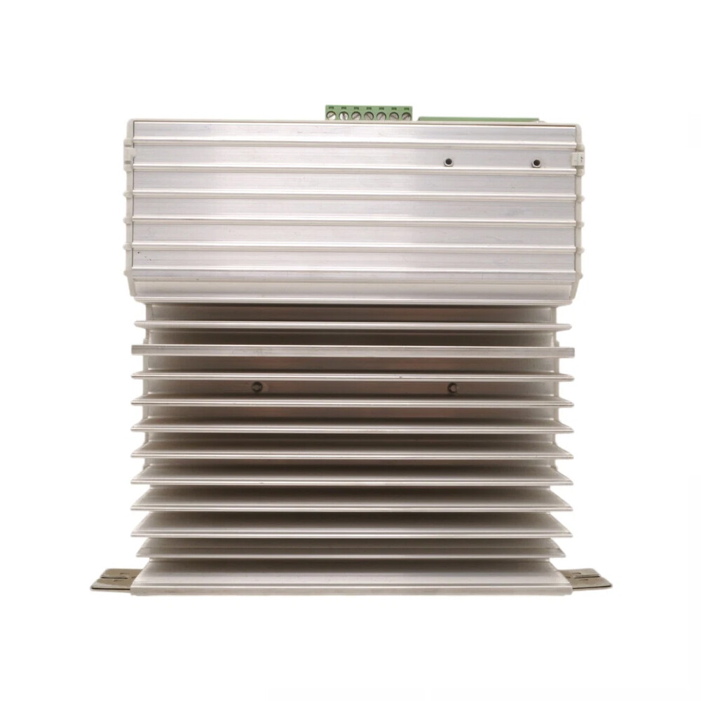 Lenze   ESMD552L4TXA    Frequency Converter    IN STOCK