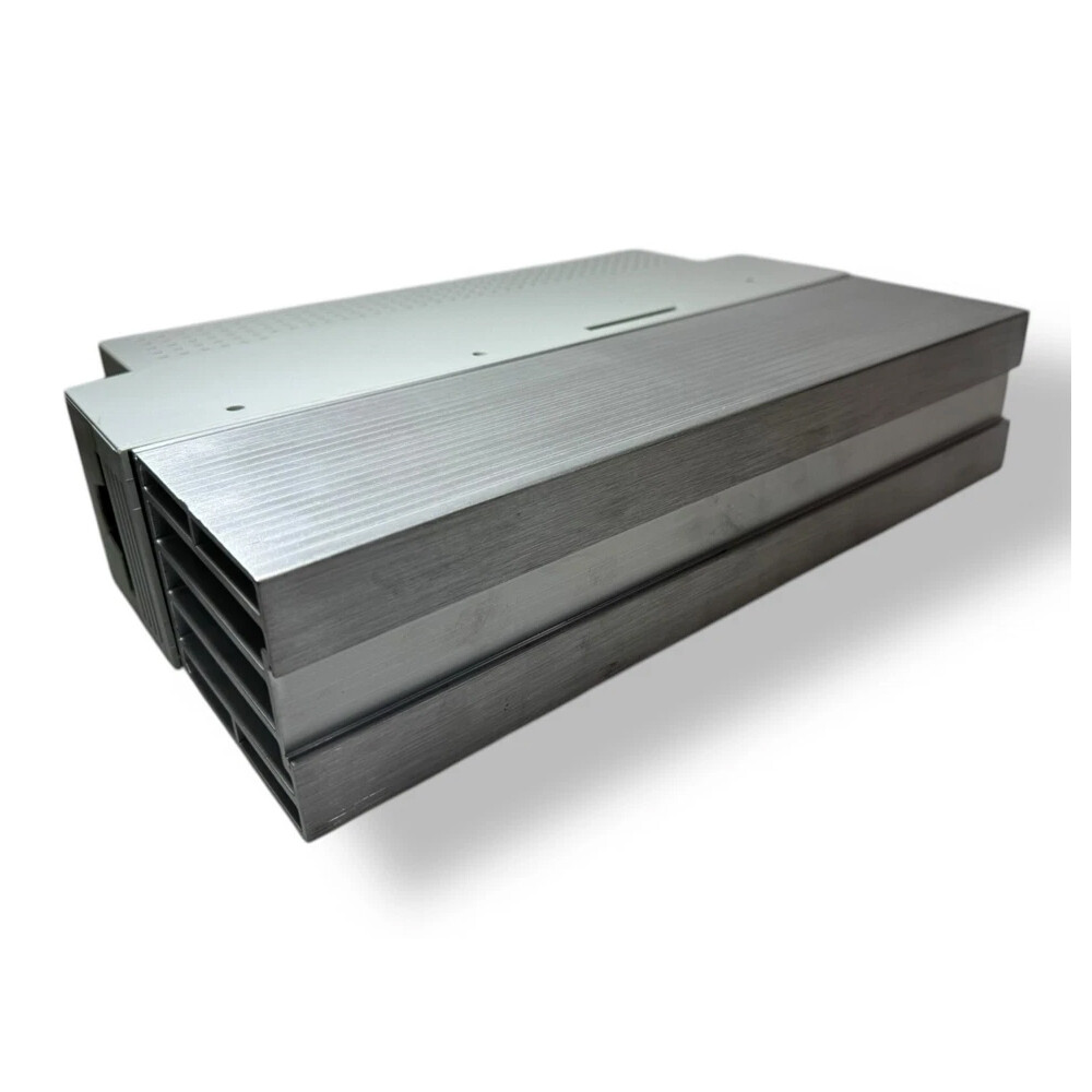 Lenze   E82EV5514C    Frequency Converter    IN STOCK