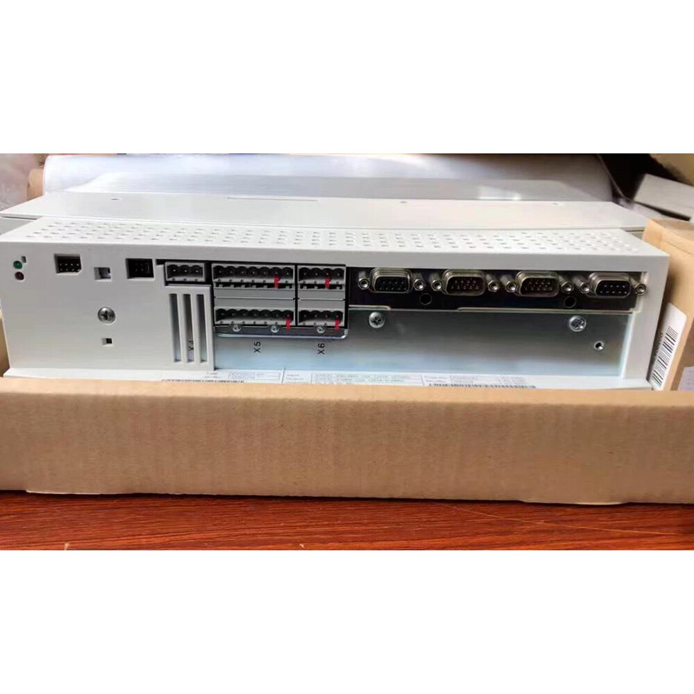 Lenze   E82ZZ22234B210    Frequency Converter    IN STOCK