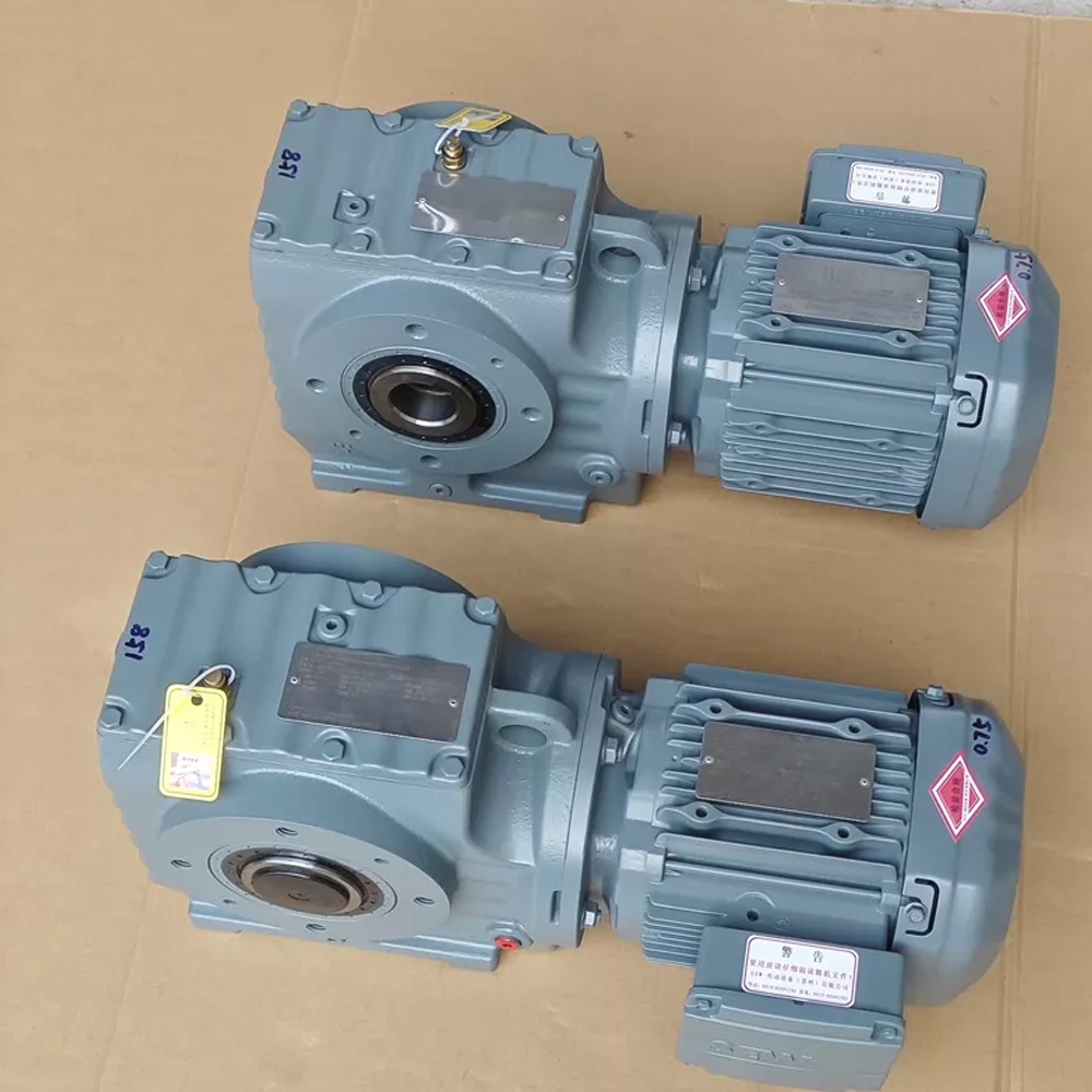 SEW  KT 77 DRS 132S4/TH   Gear Motor   In Stock