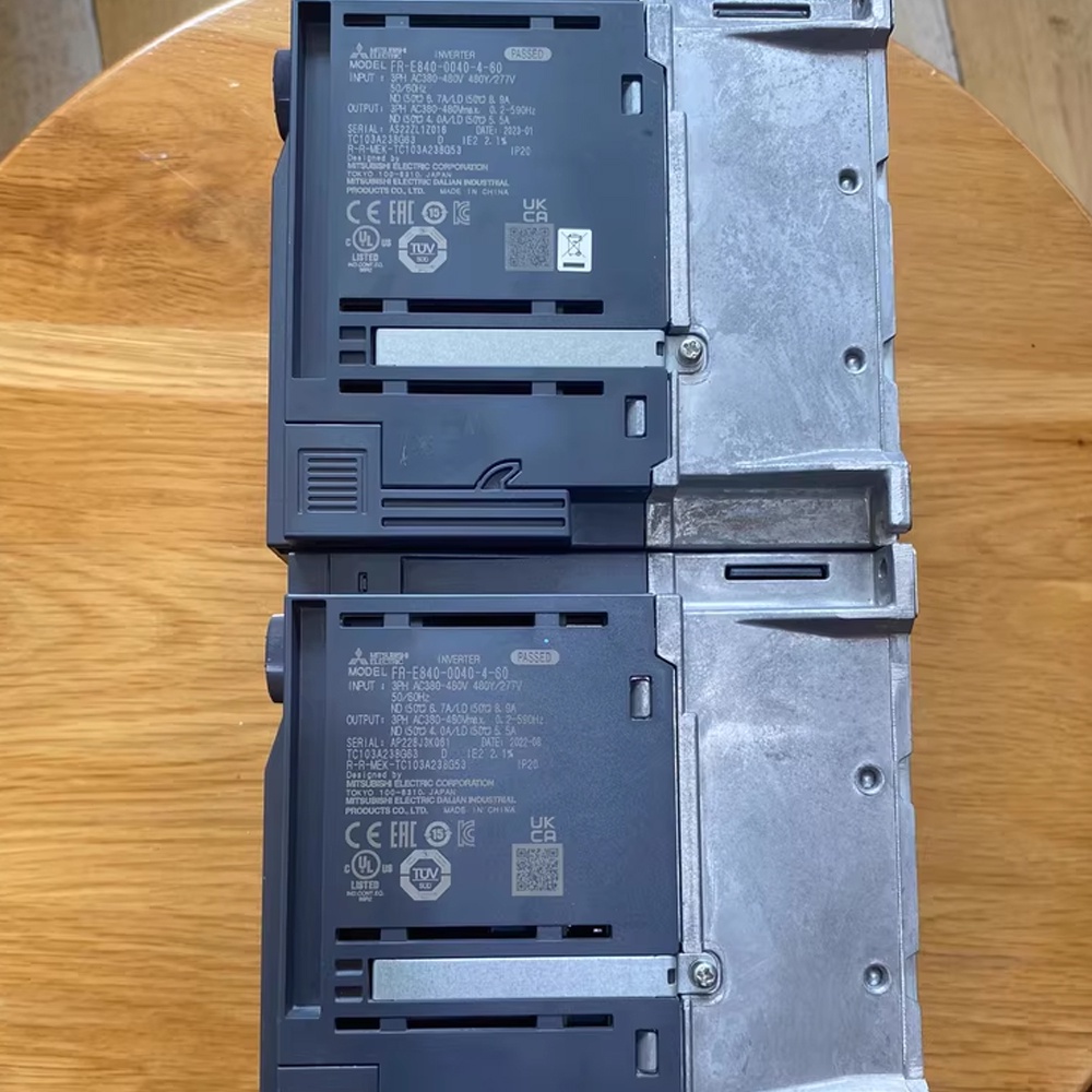 Mitsubishi  FR-E840-0230-4-60    Three-phase variable-frequency drive   In Stock