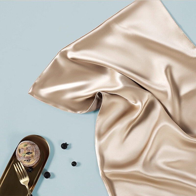 How to Tell Real Silk from Fake Silk/Real Silk vs Fake Silk