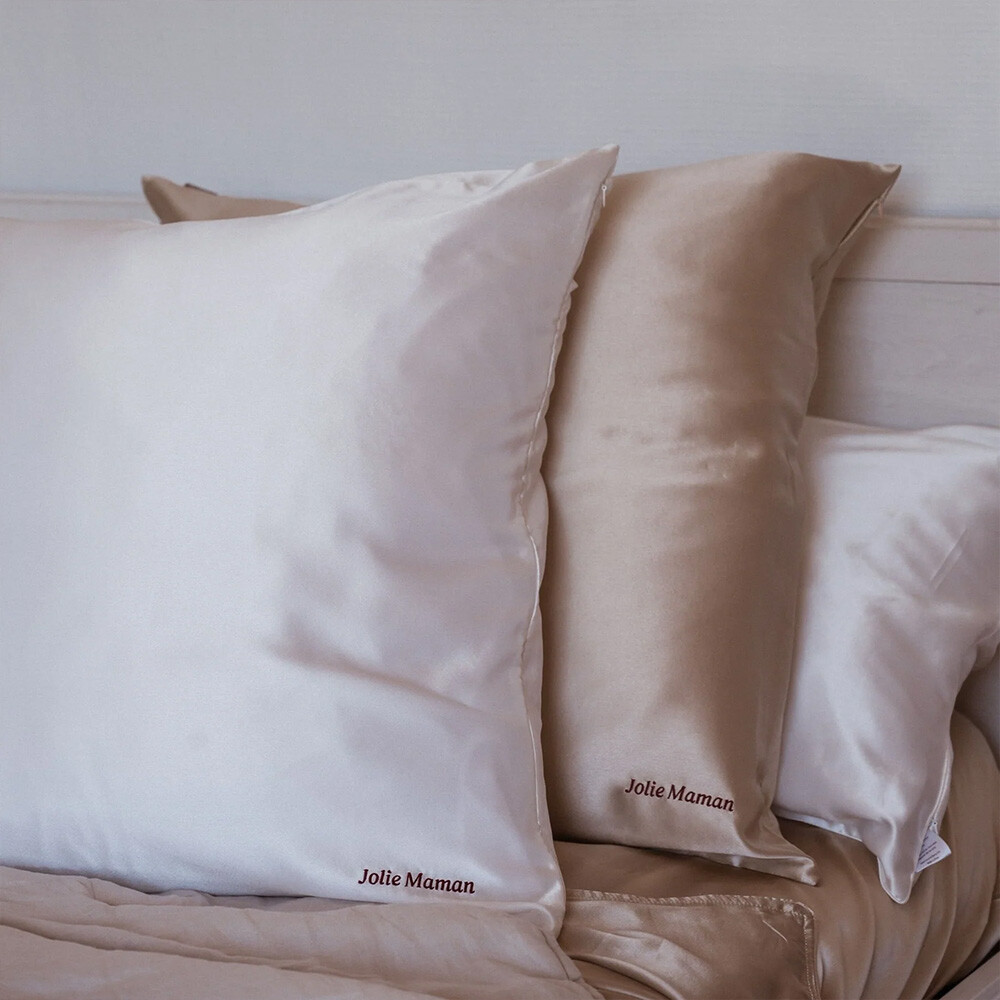 Plain Embroidered Silk Pillowcase
