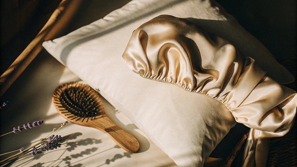 Breathable Silk Hair Bonnet – The Secret To Strong, Shiny Hair (3)