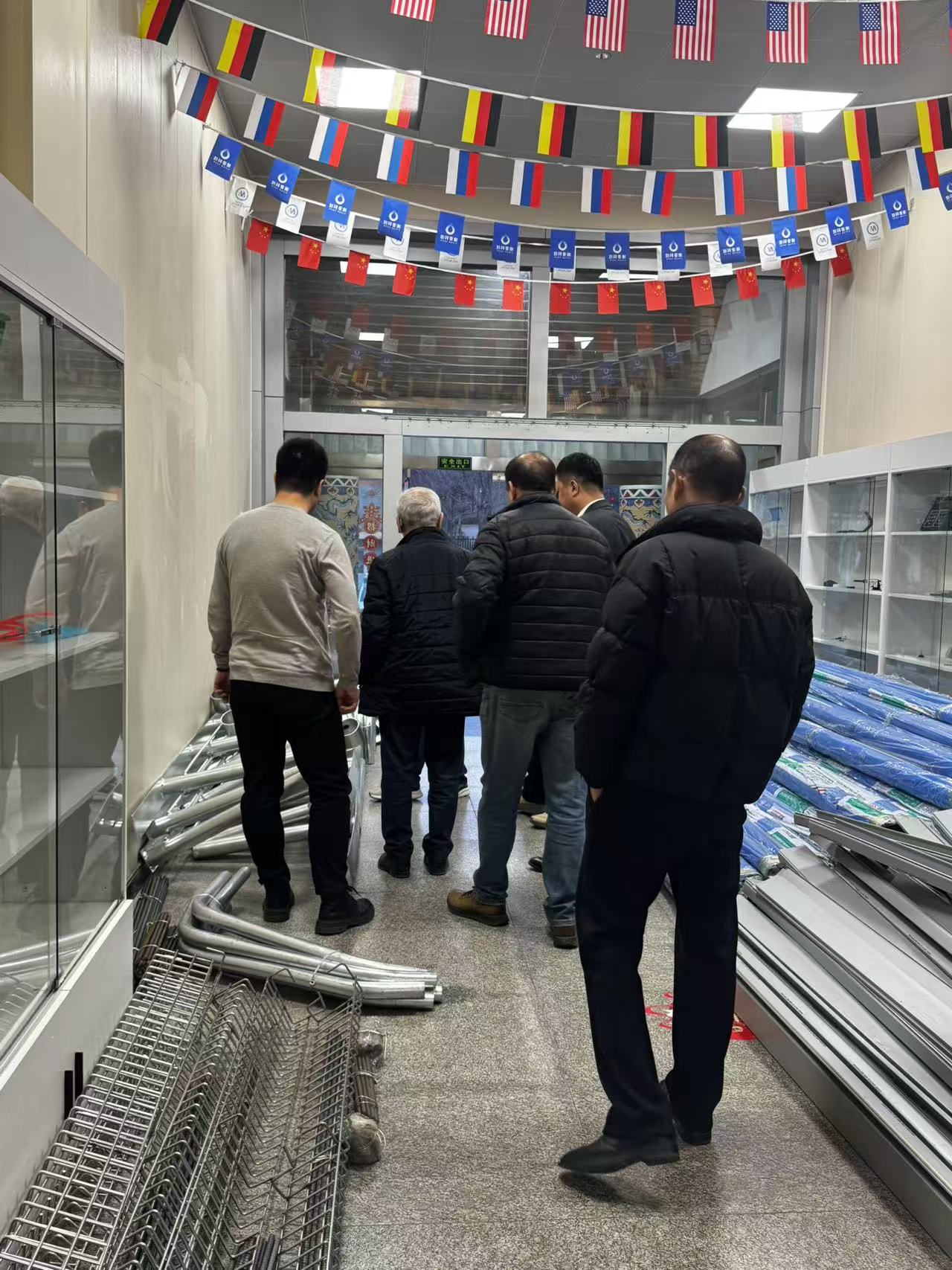 International Dairy Solutions Visits Jinan FowCows Agri-Tech Co.,Ltd.to Explore Advanced Milking Equipment  International Dairy Solutions Visits Jinan FowCows Agri-Tech Co.,Ltd.to Explore Advanced Milking Equipment
