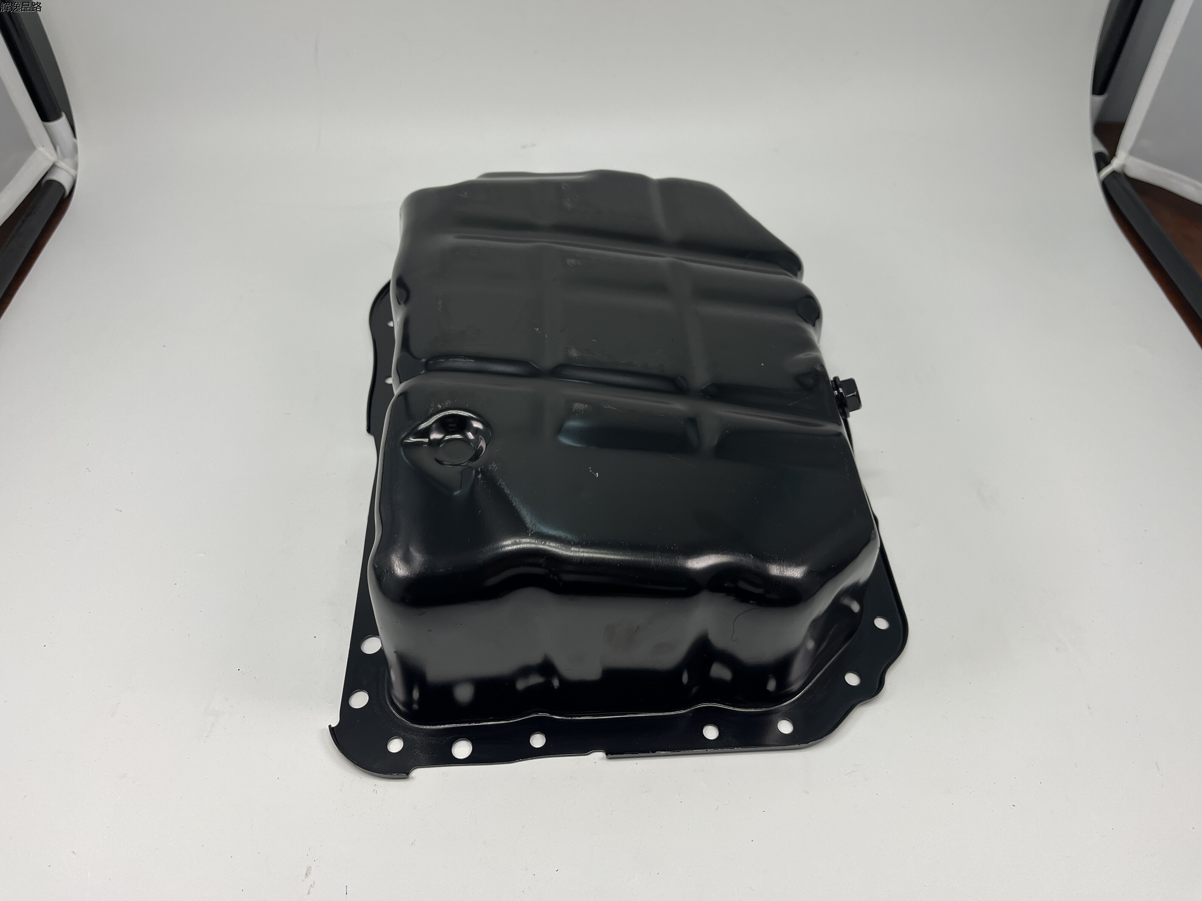 OE:21510-2G500 Fuel pan assembly Hyundai/Kia