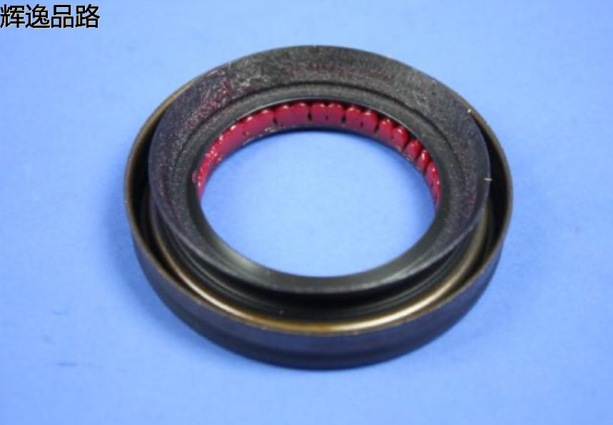 Transfer Case Output Shaft Seal Mopar 68102945AA Suitable for 11-12 DodgesJourney