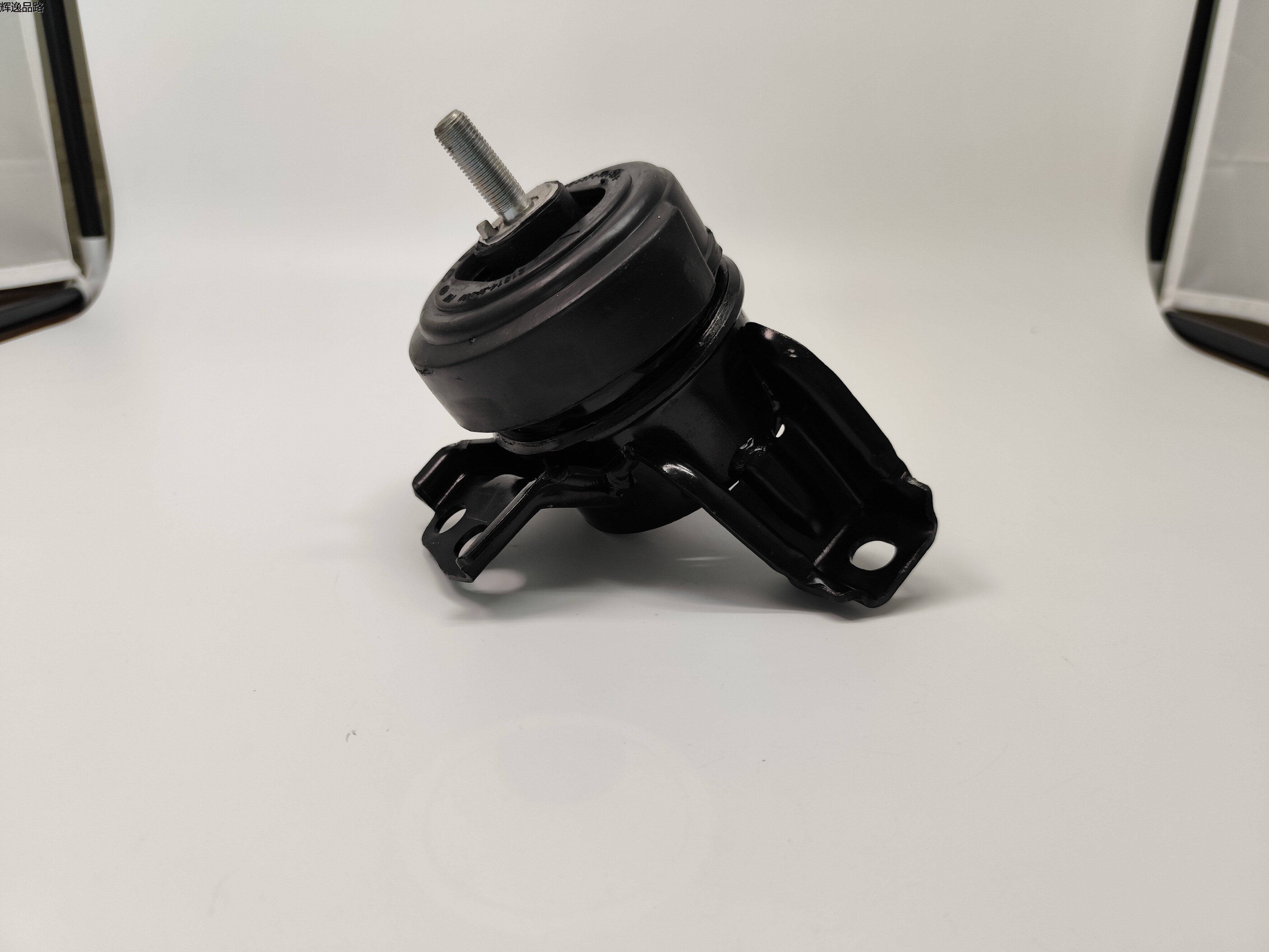 OE:21810-A1000 Engine mounting bracket assembly Hyundai/Kia