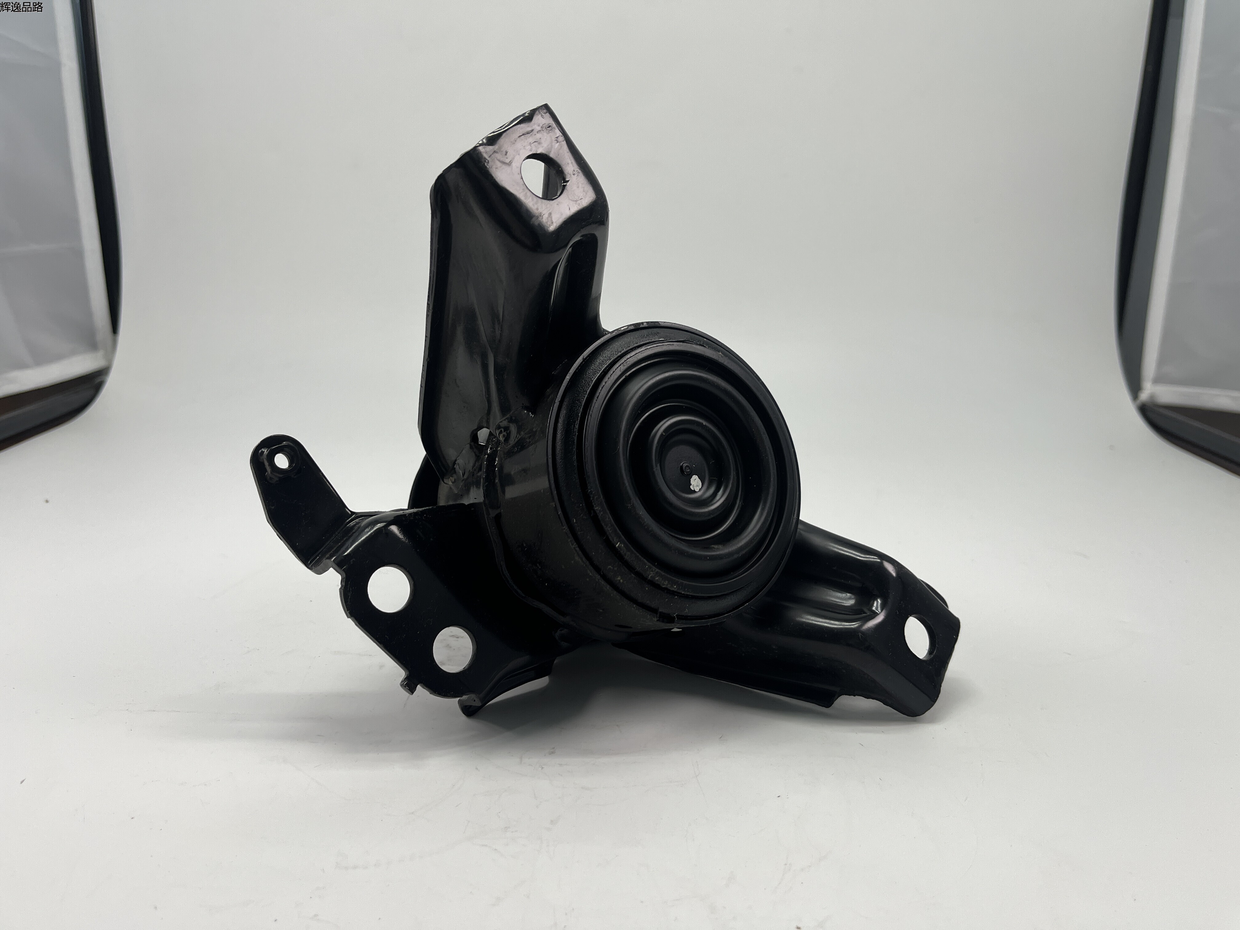 OE:21810-C3100 Engine mounting bracket assembly Hyundai/Kia