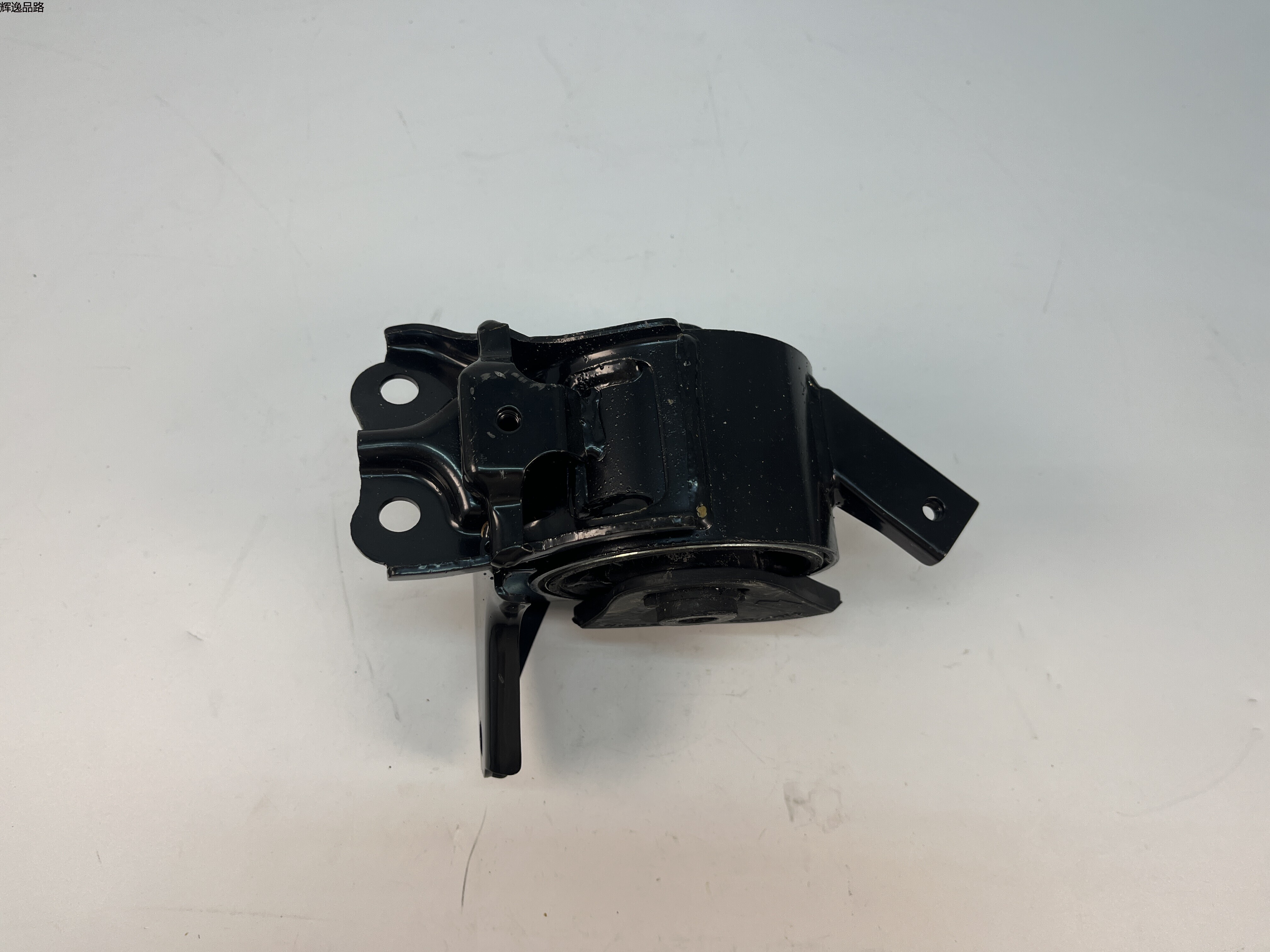 OE:21830-2C150 Gearbox fixing bracket Hyundai/Kia