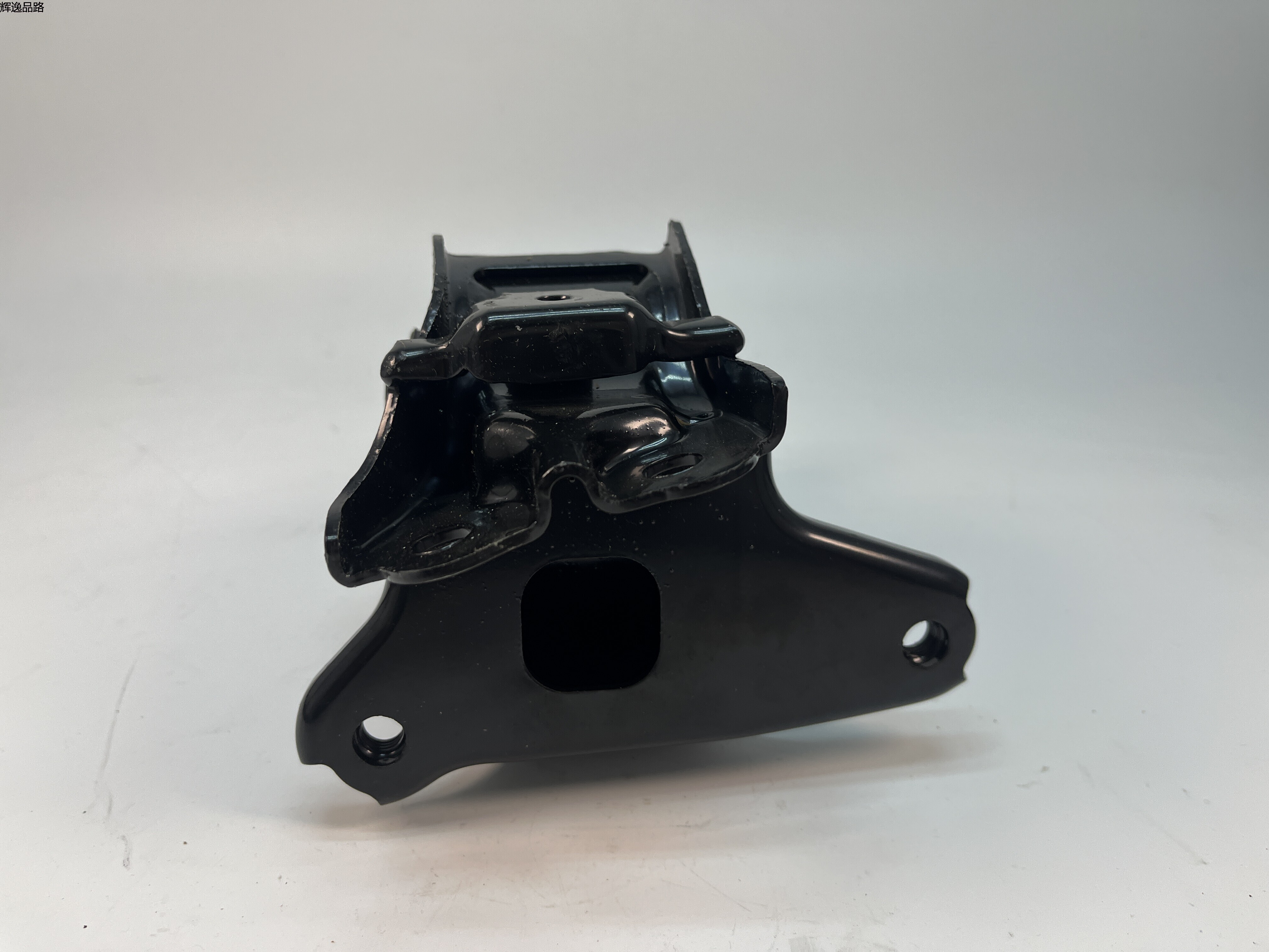 OE:21830-2C150 Gearbox fixing bracket Hyundai/Kia