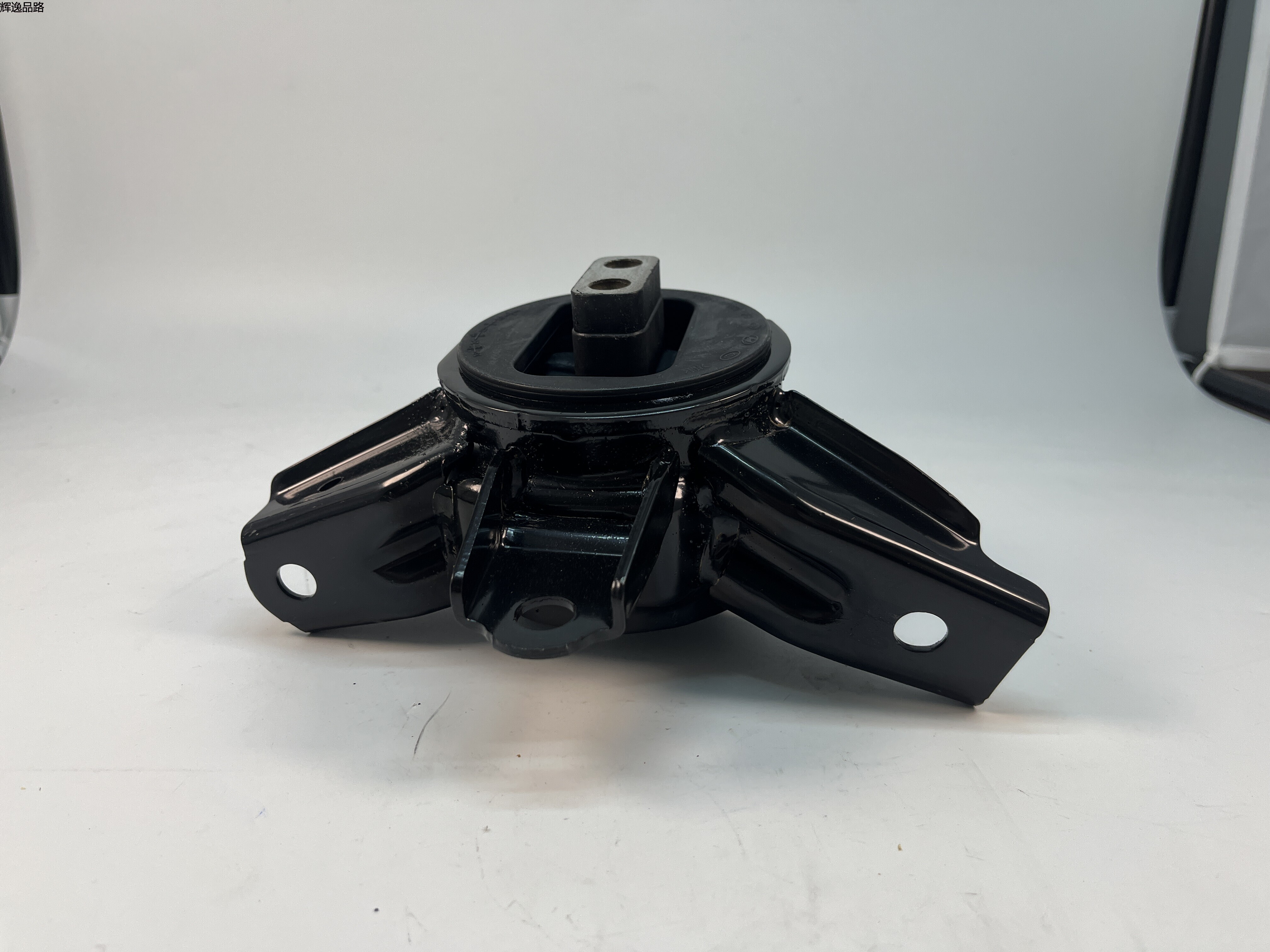 OE:21830-C5400 Gearbox fixing bracket Hyundai/Kia