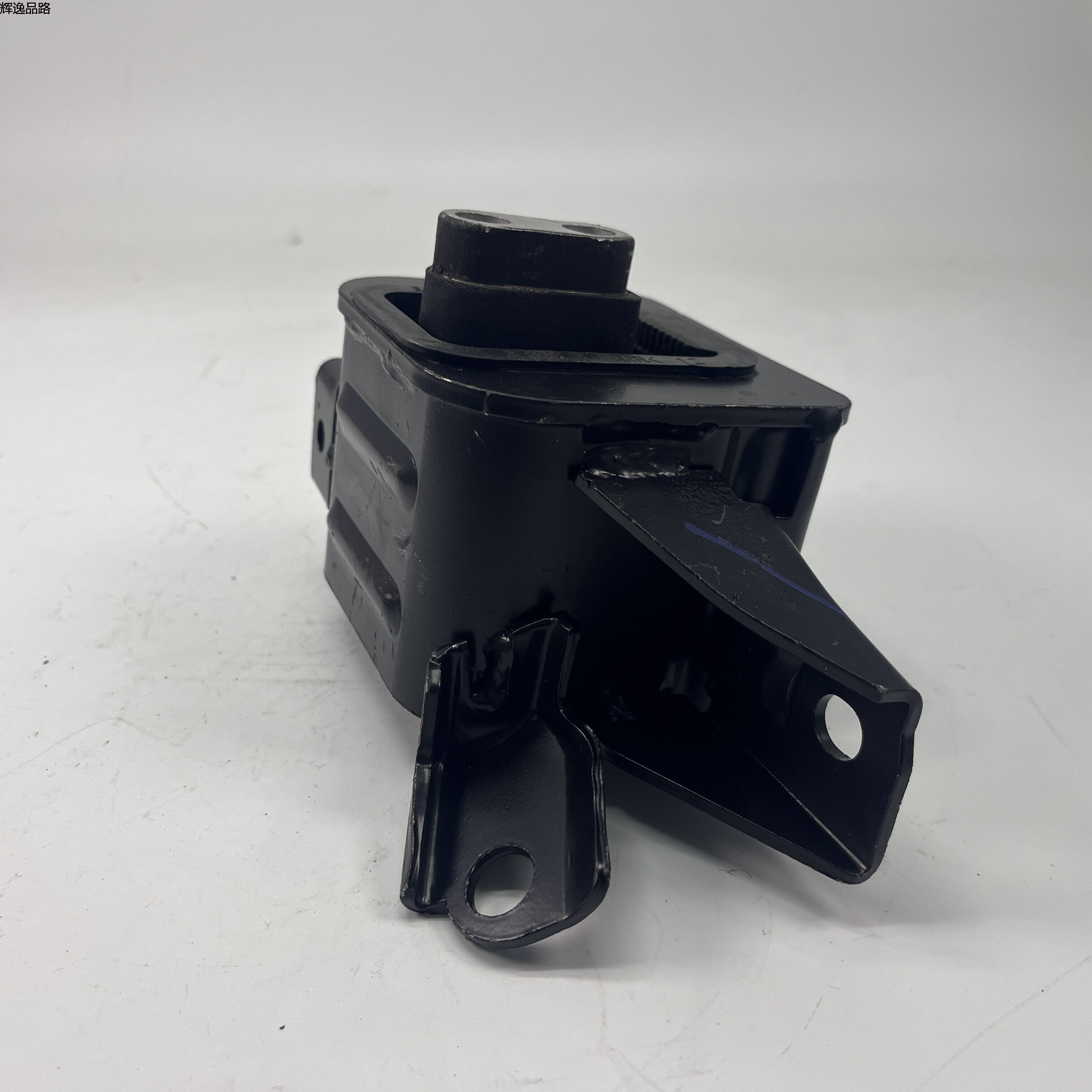 OE:21830-F0100 Gearbox fixing bracket Hyundai/Kia