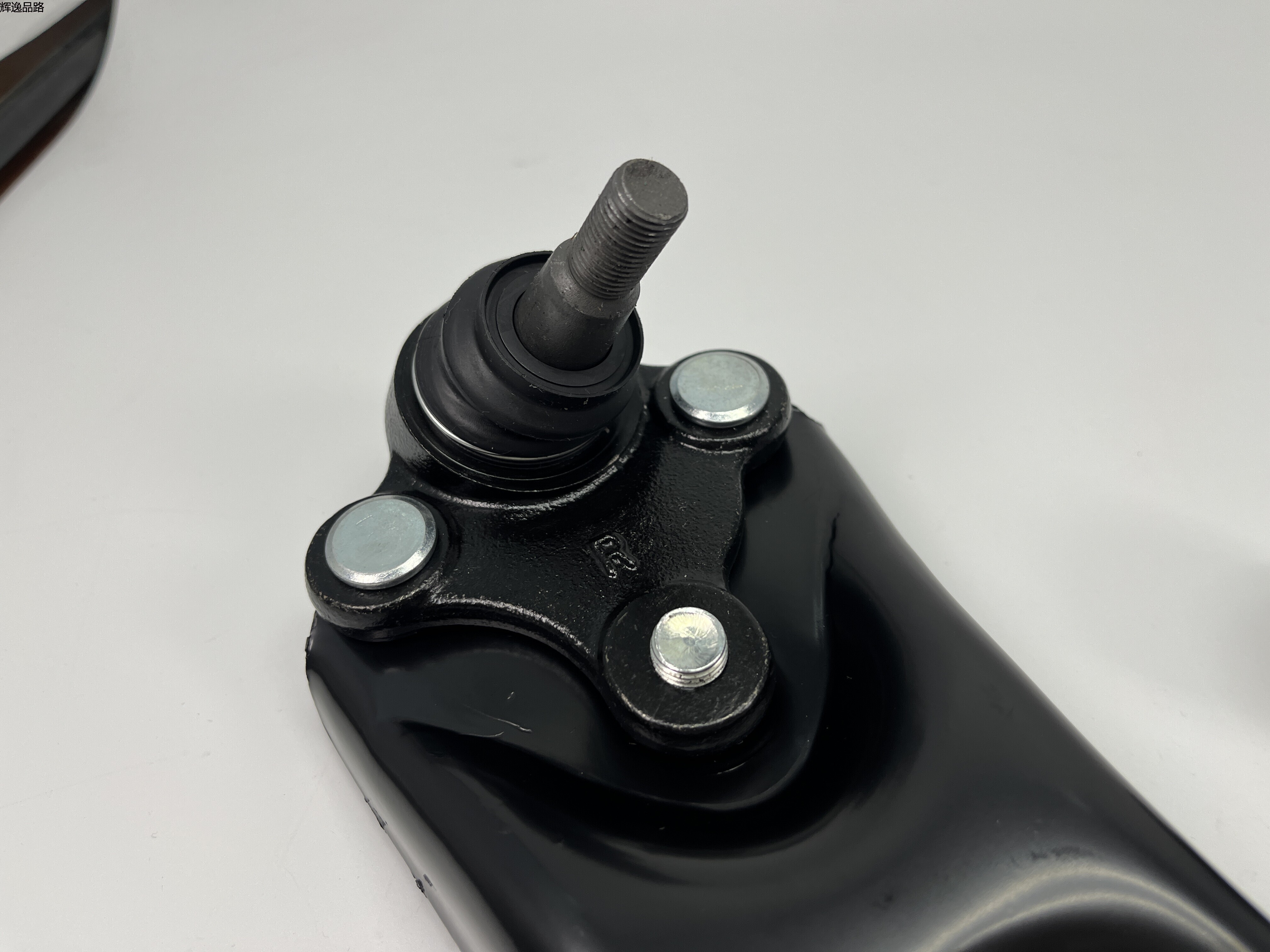 OE:54501-F0000 Complete right front lower arm Hyundai/Kia