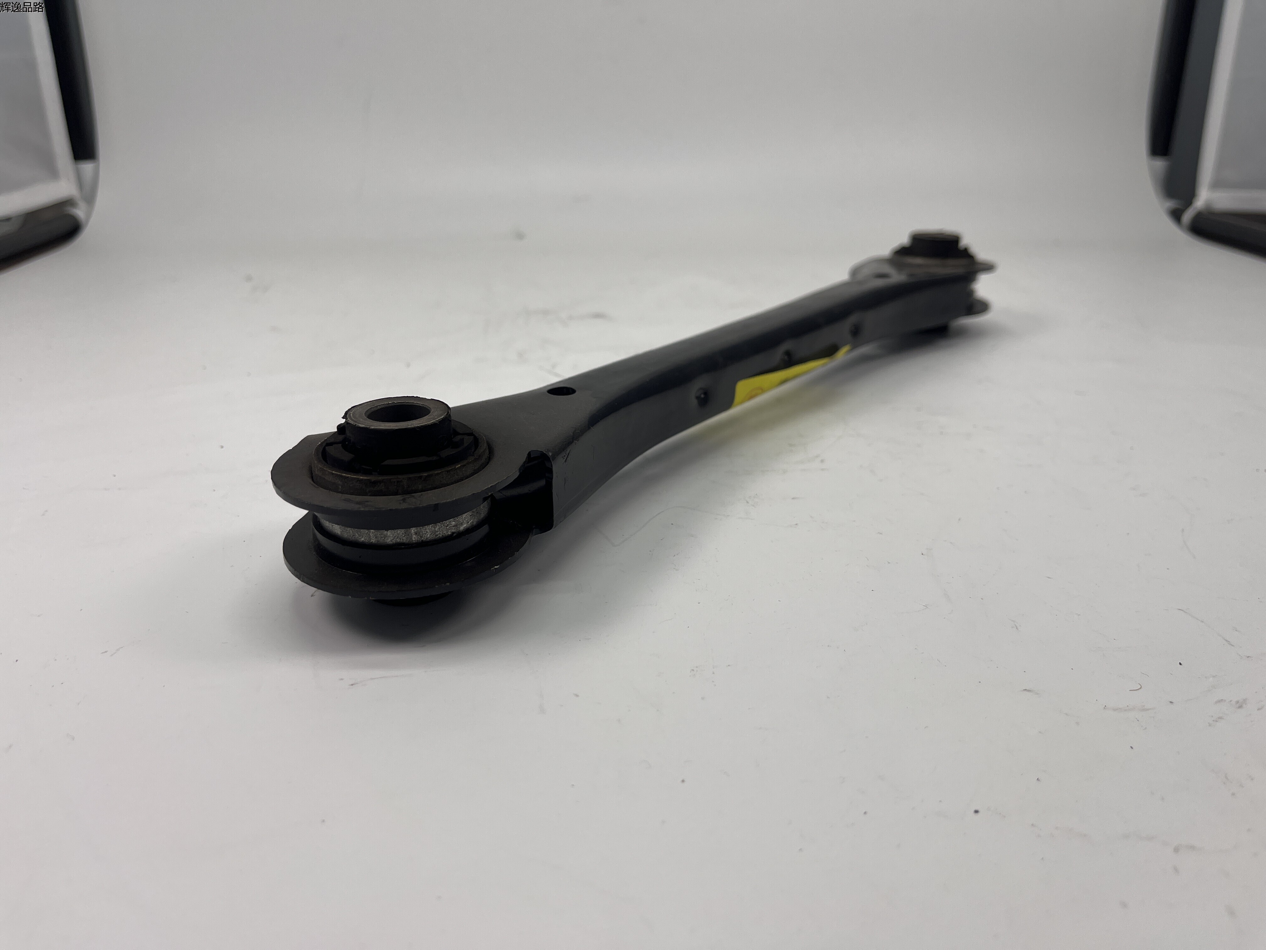 OE:55250-J1000 Rear auxiliary arm assembly for 18 modern Fista models