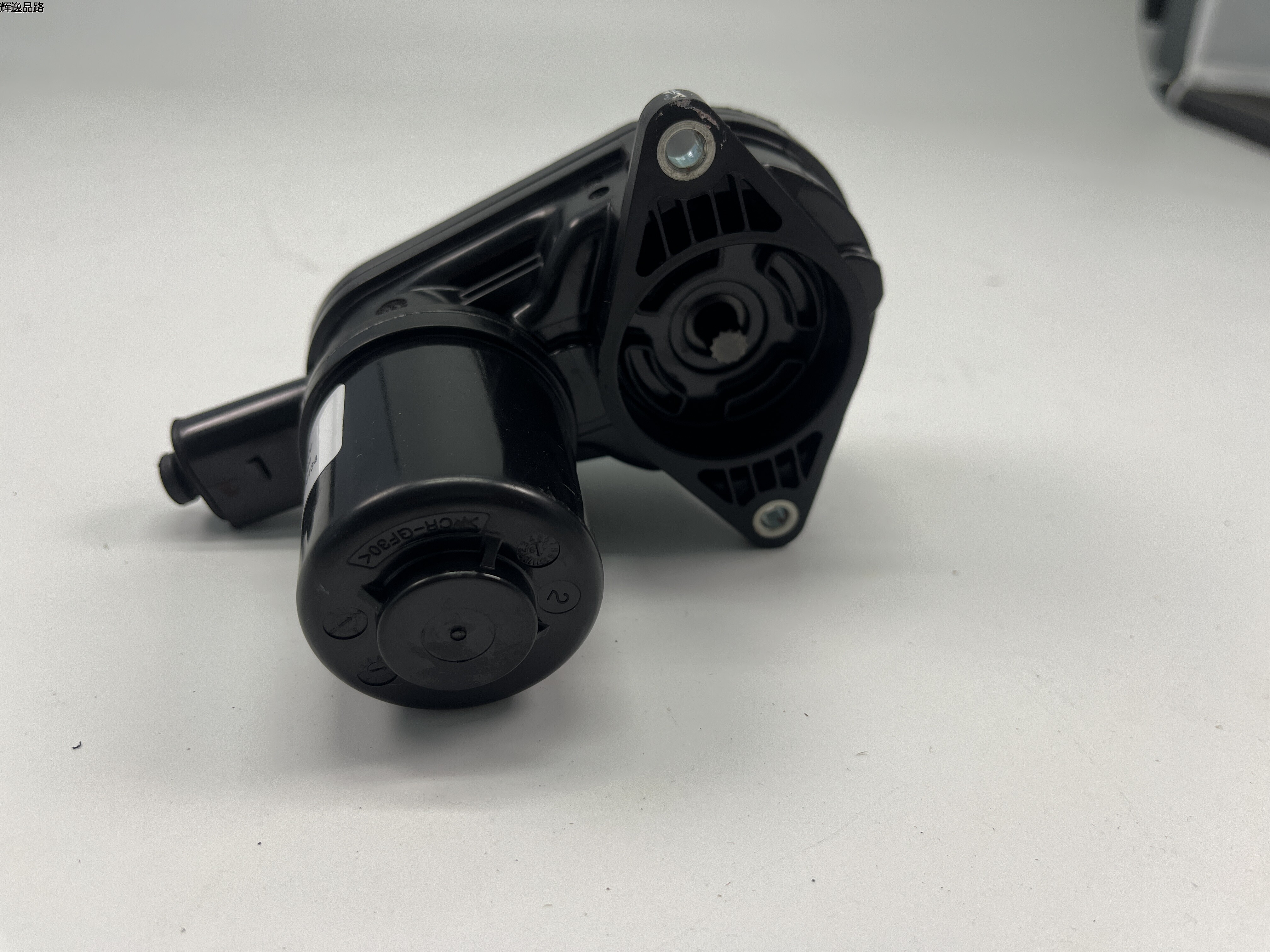 OE:58230-Q2000 Right rear wheel brake motor for KIA Sportage