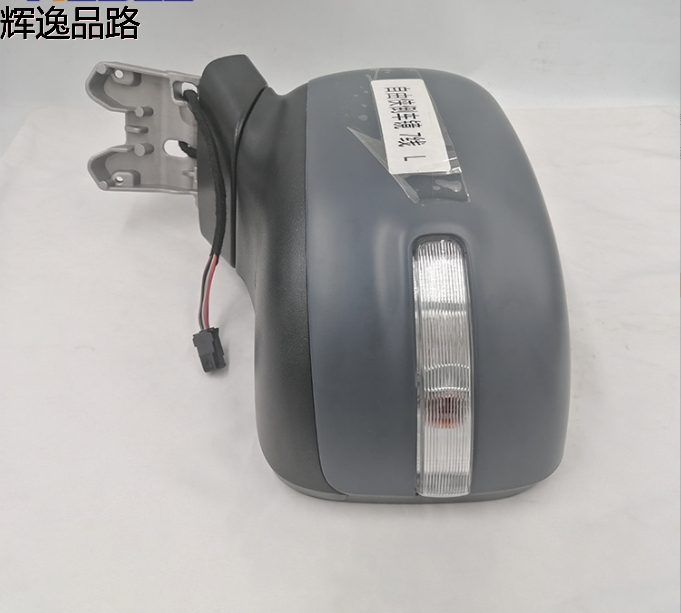 Suitable for Jeep Liberty mirror assembly 7-wire rearview mirror reflector