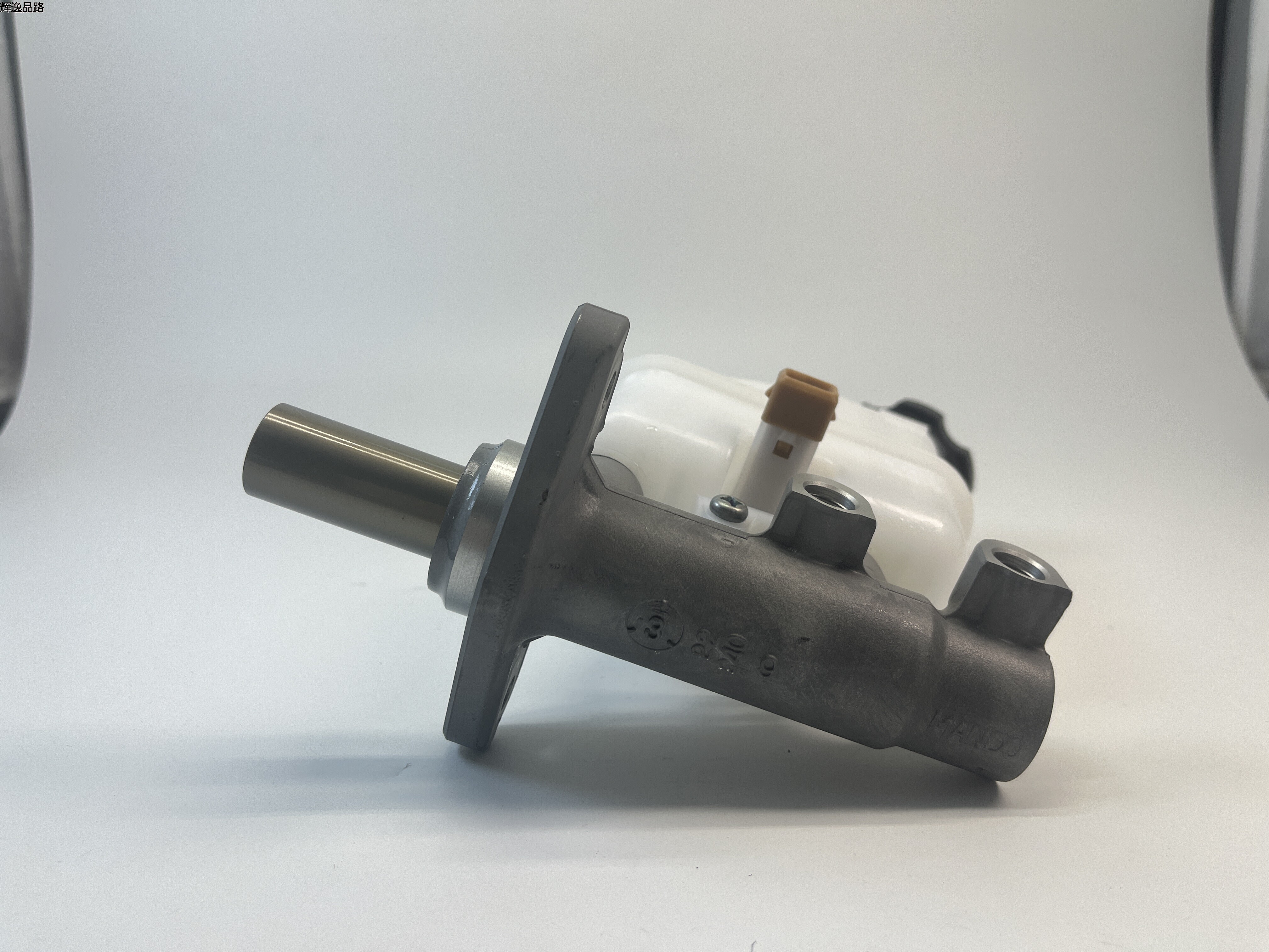 OE:58510-2P800 Brake master cylinder assembly is suitable for KIA sorento