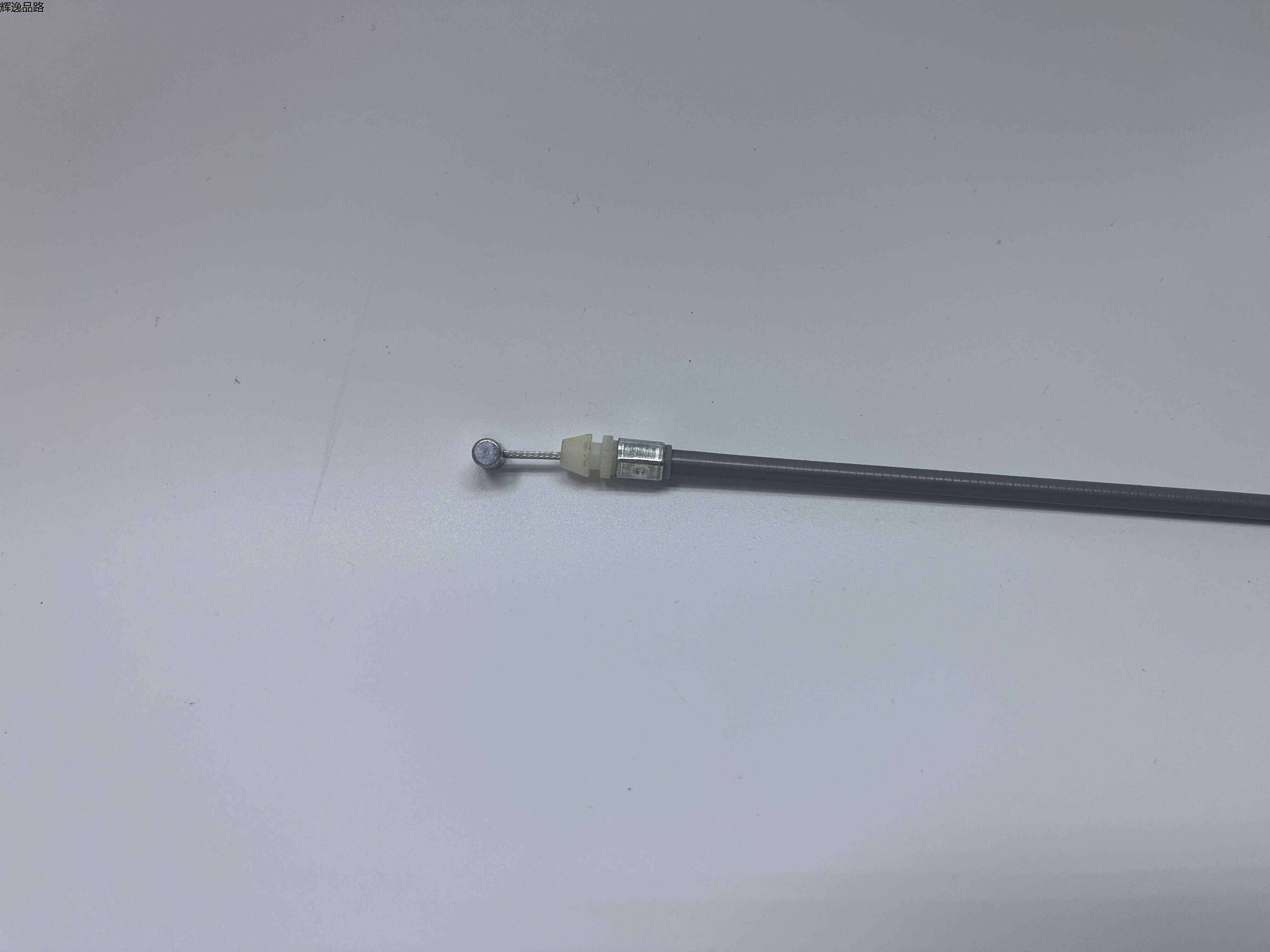 OE:81590-B3000 Buckle and cable assembly of fuel tank filler door Suitable for MISTRA