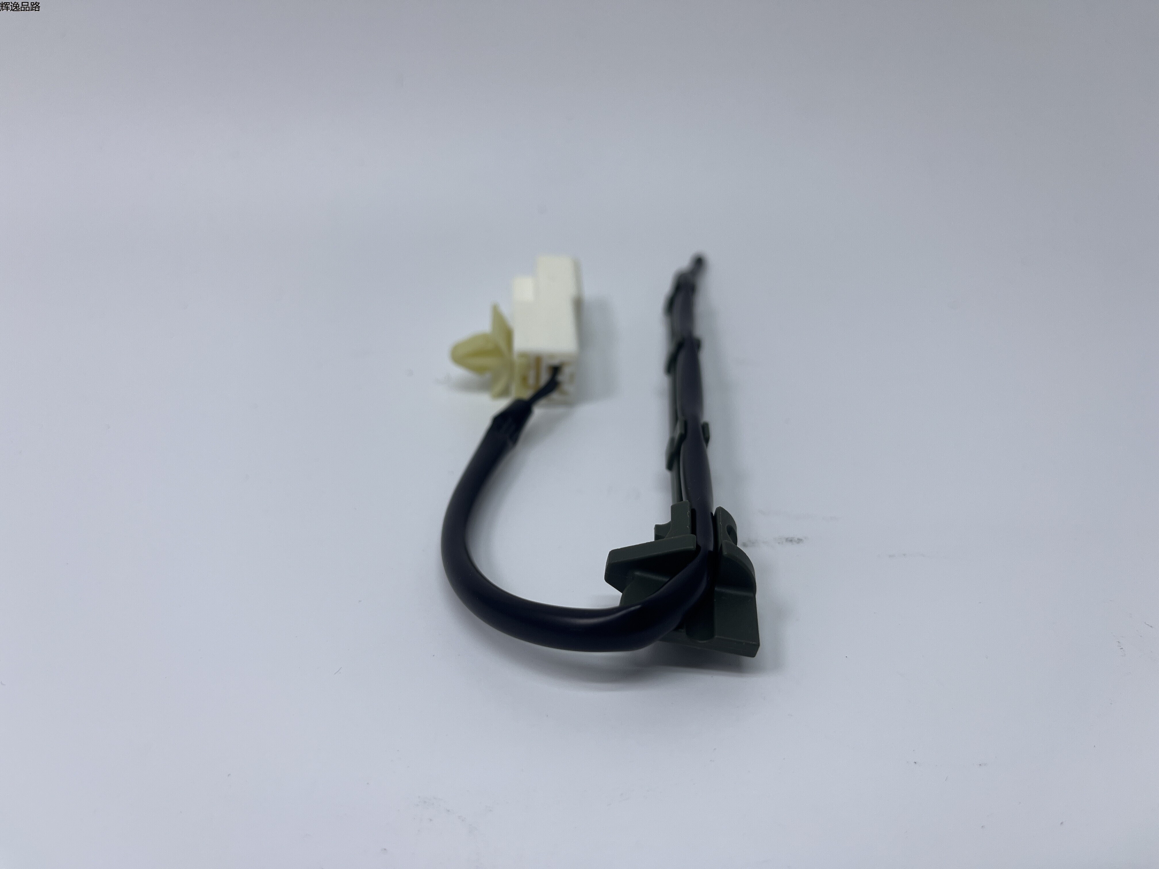 OE:97143-F8000 Thermistor assembly  Suitable for modern 16Tucson