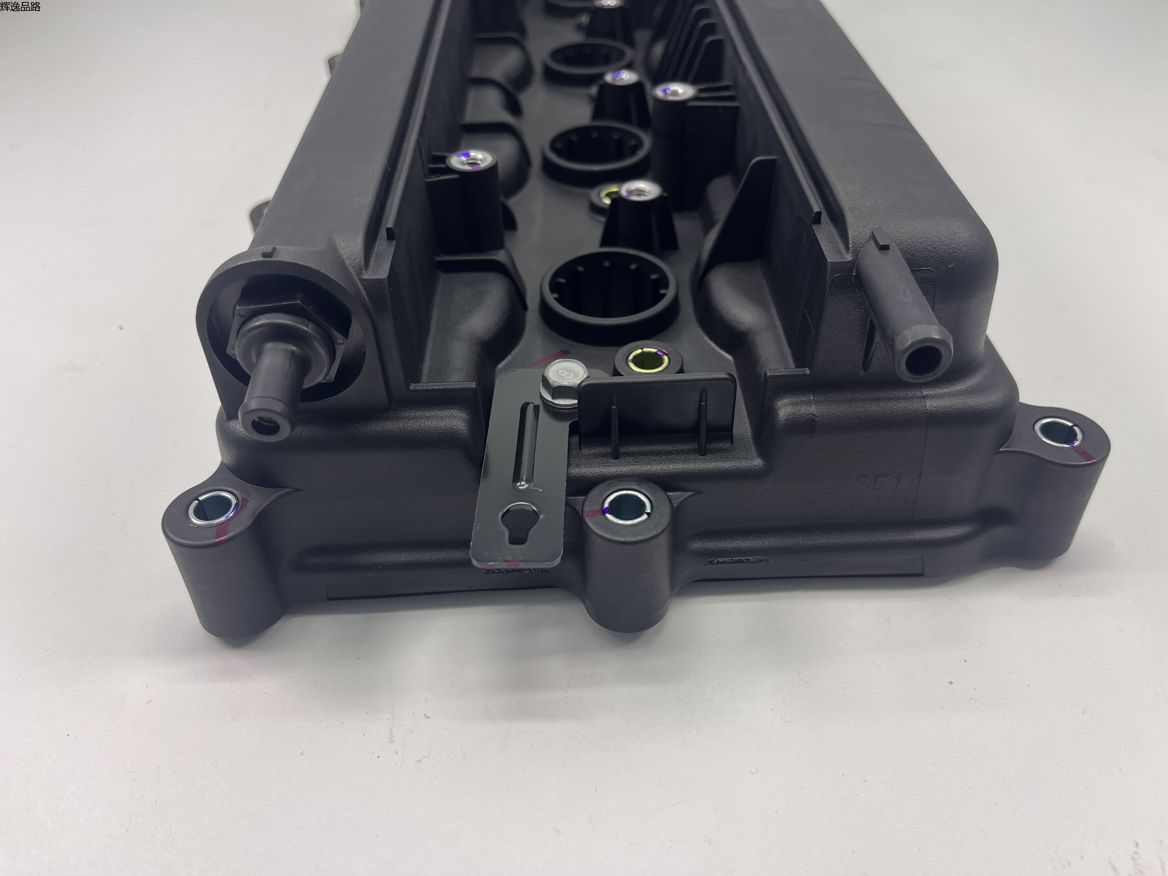 OE:22410-2B120 Rocker cover assembly Suitable for G4FC engine