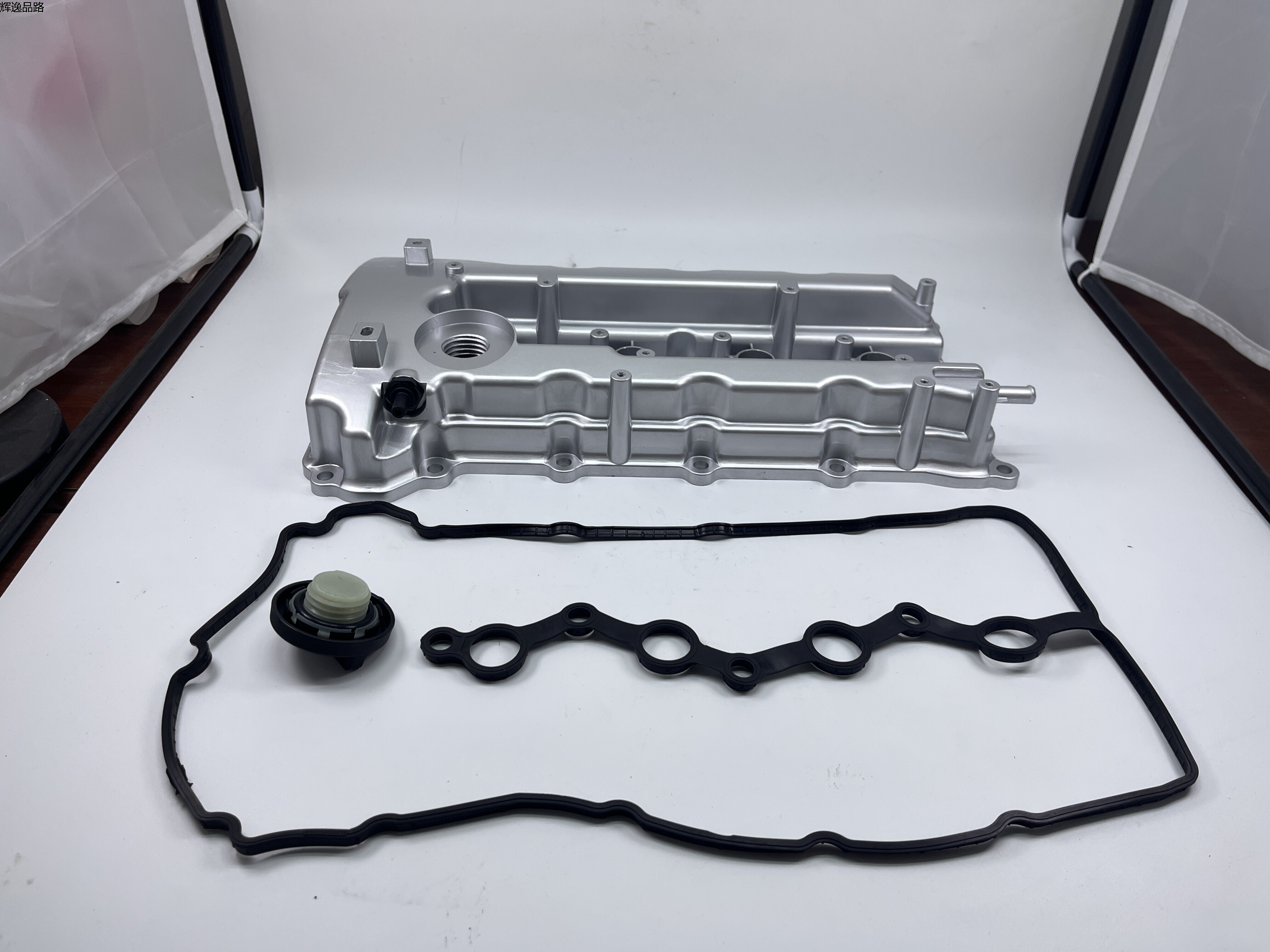 OE:22410-2G100 Rocker cover aluminum cover assembly Suitable for G4KD engine