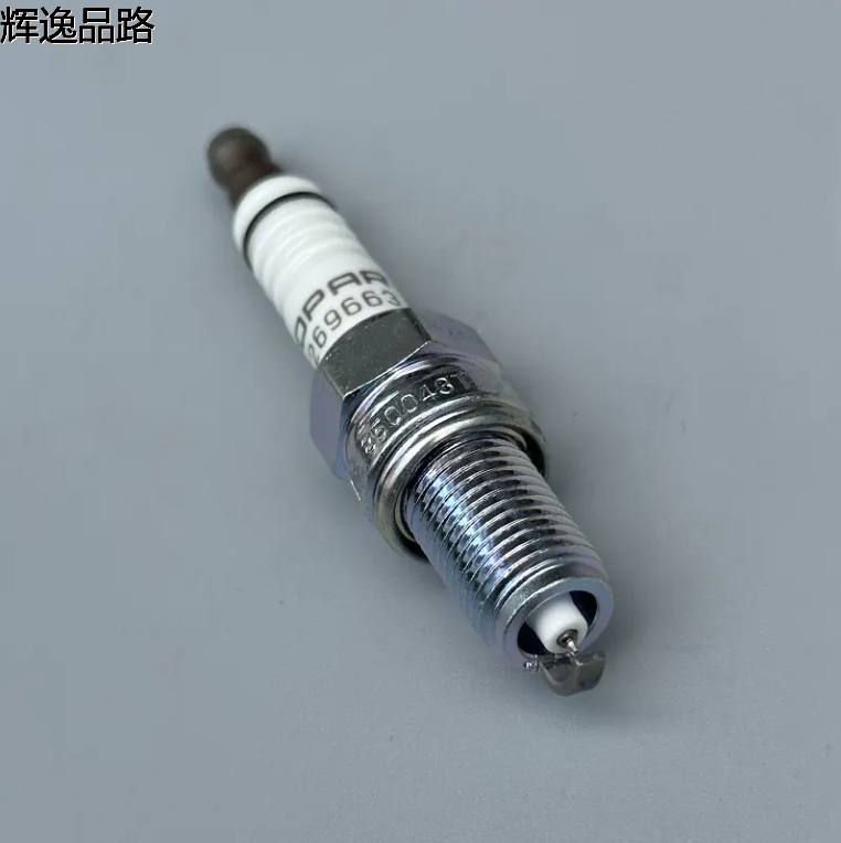 spark plug for Jeep Compass 1.4T 2017 2018 55249868 55269663 68238112AA 68364783AA