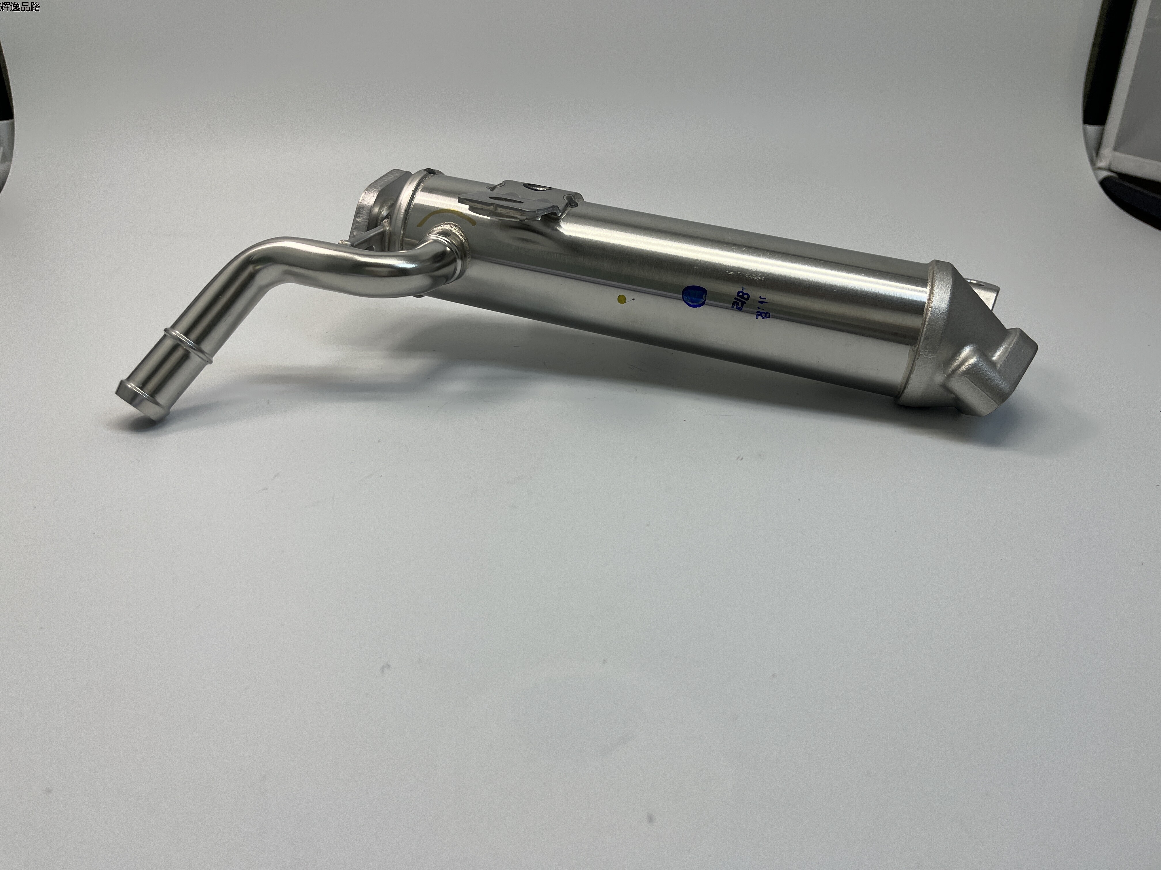 OE:28460-2E920 Exhaust gas recirculation cooler Suitable for Suitable for modern KIA Sonata hybrid K5 hybrid