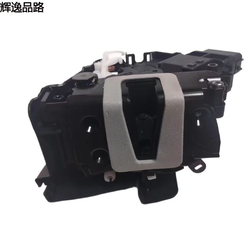 31253657/31253658 Front door lock L/R is suitable for Volvo S40/XC60/S80L/C30/C70