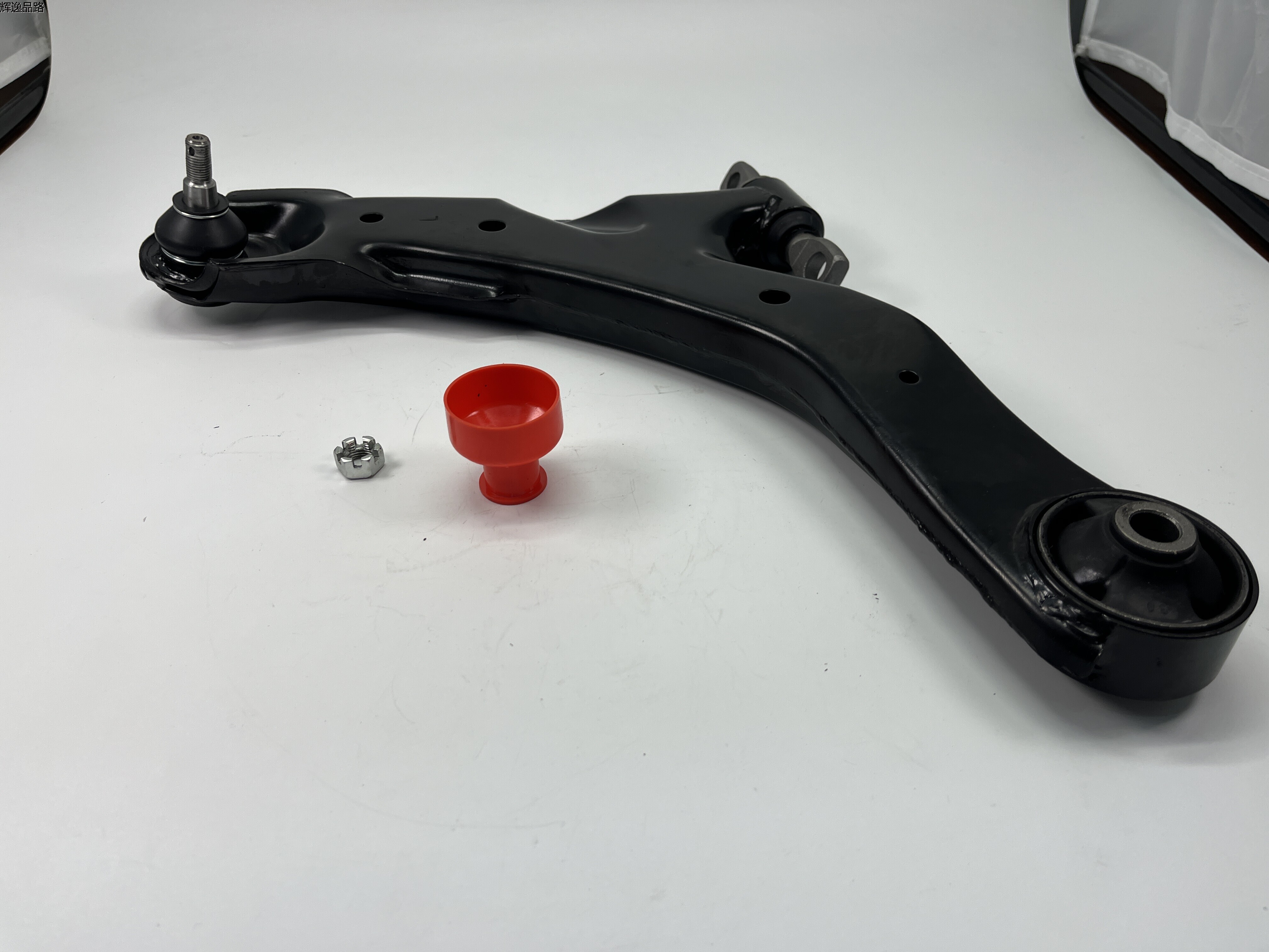 OE:54500-2F000 control arm Suitable for KIA Cerato