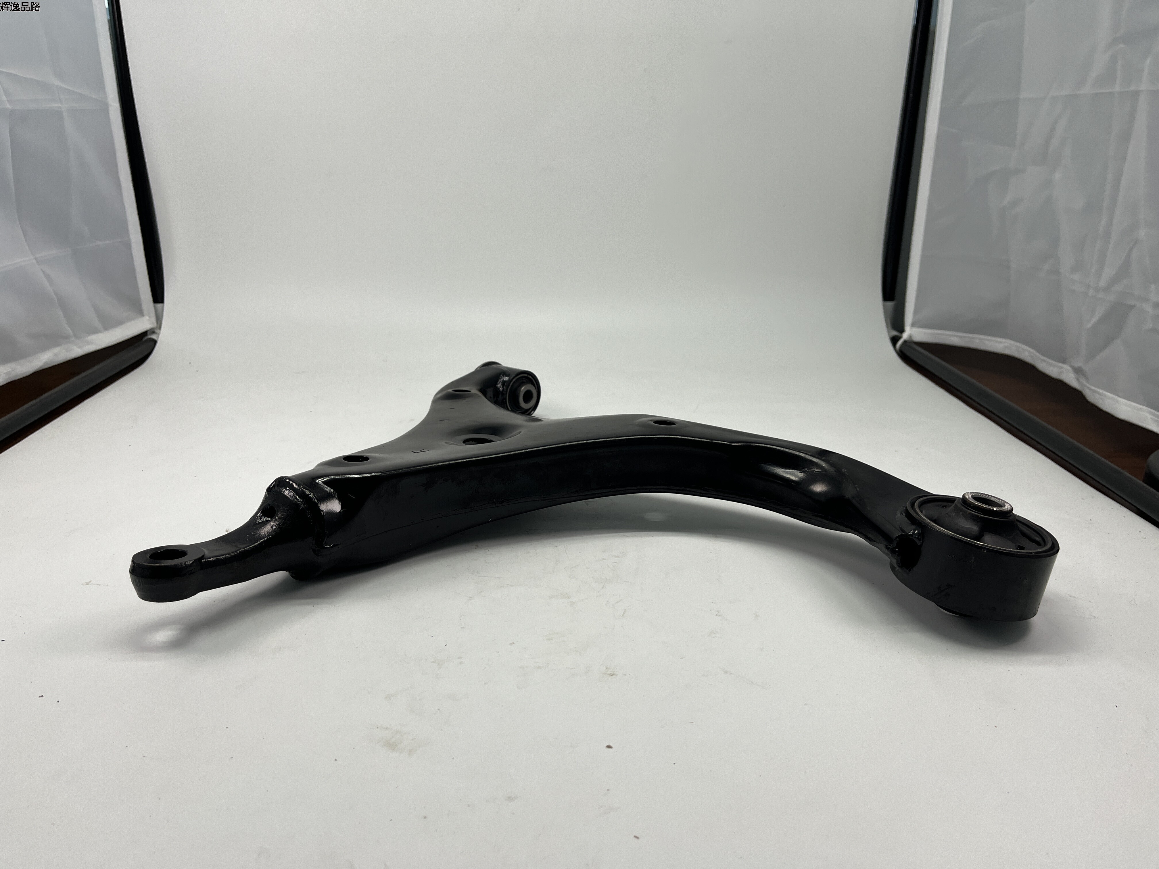 OE:54501-0Q000 Complete right front lower arm Suitable for Hyundai Elantra