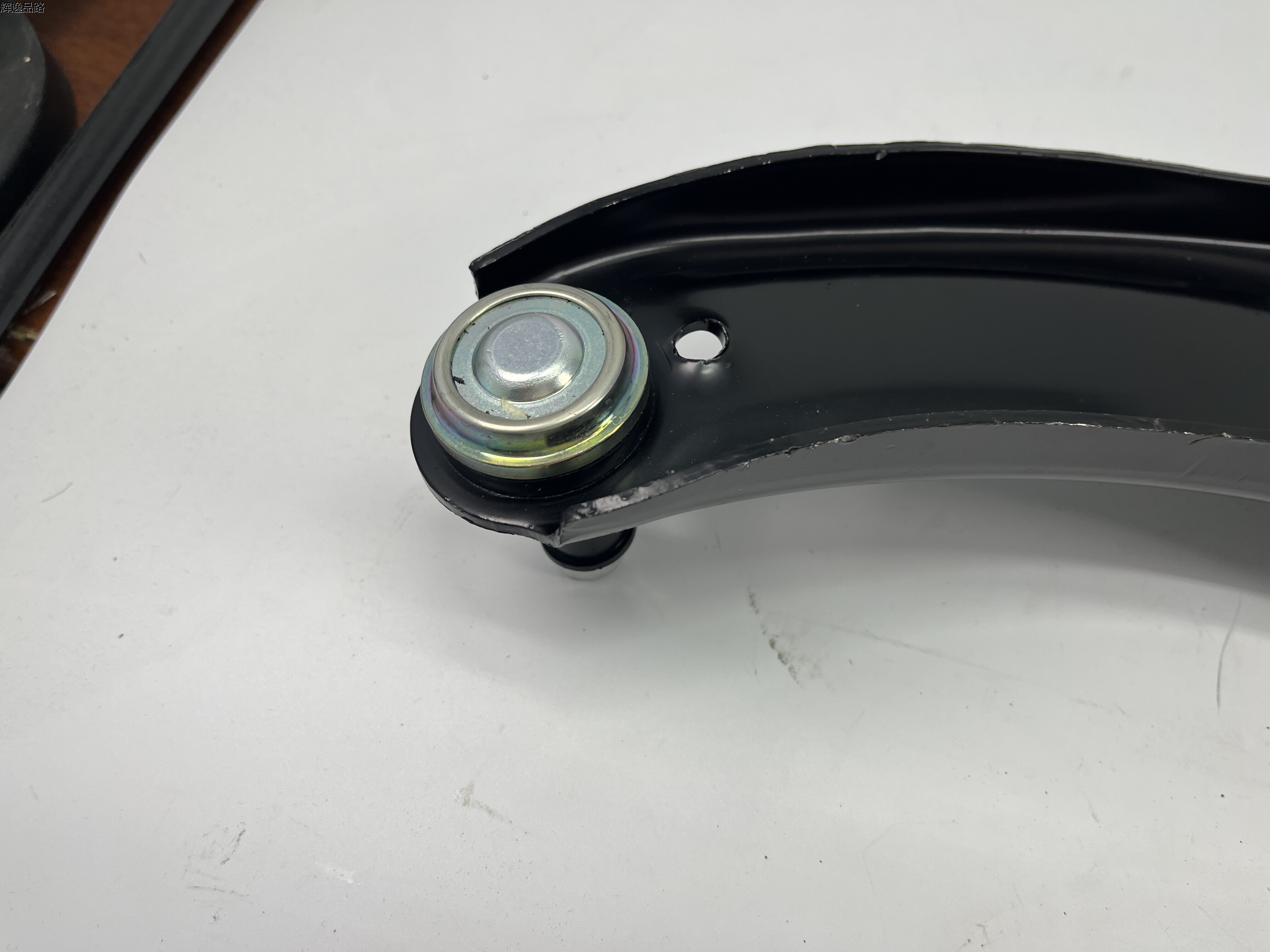 OE:54501-0U000 Complete right front lower arm Suitable for Hyundai Verna