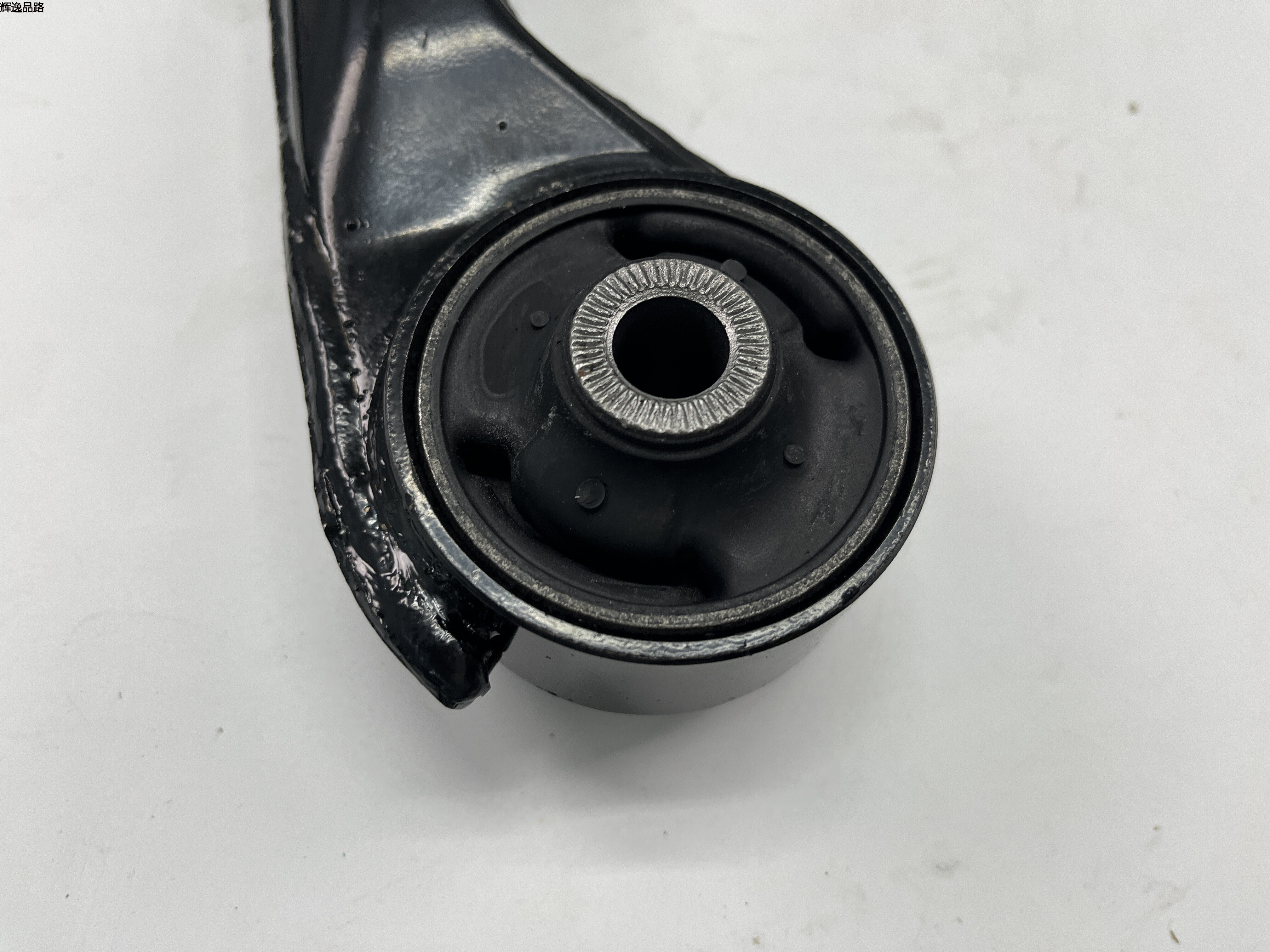 OE:54501-1D000 Complete right front lower arm Suitable for KIA Carens