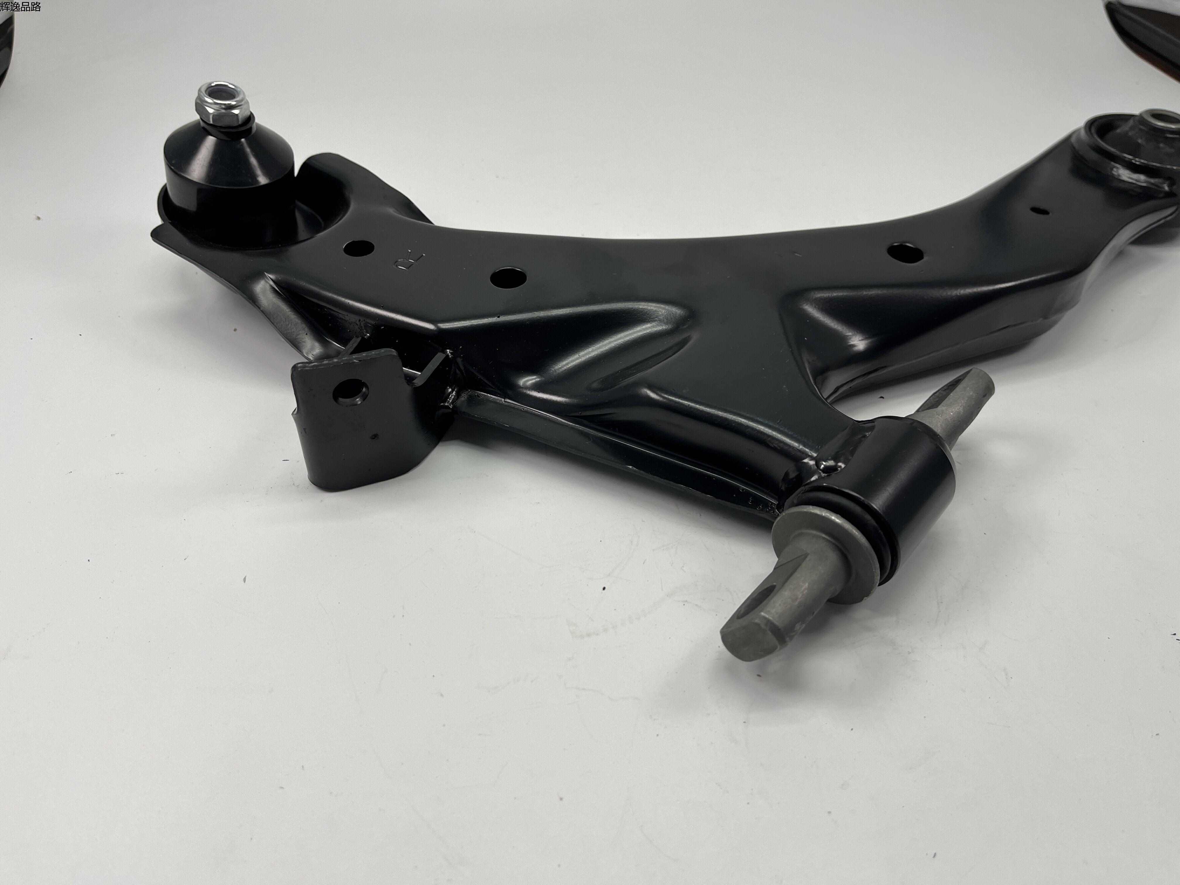 OE:54501-2D000 Complete right front lower arm Suitable for Hyundai Elantra