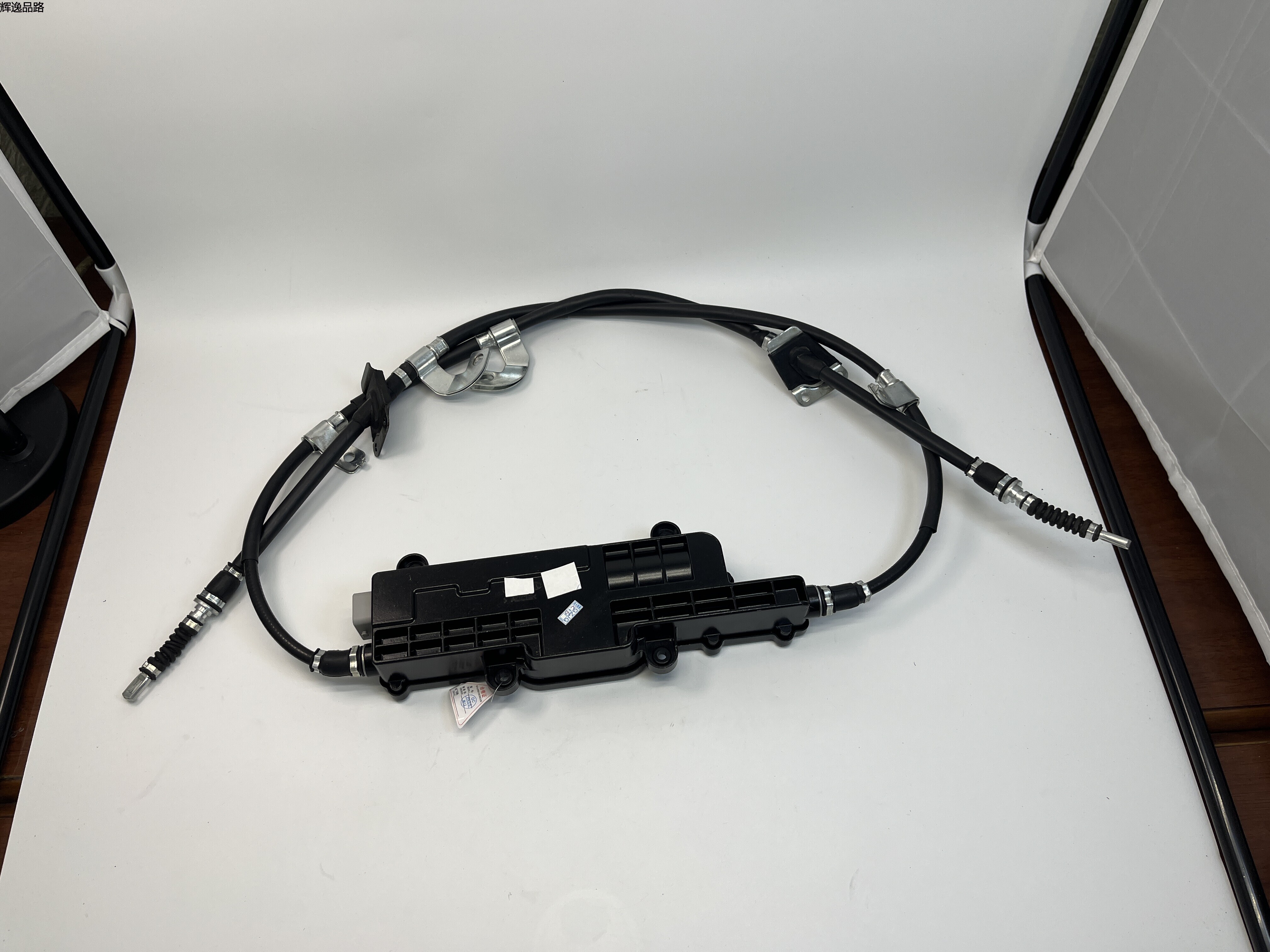 OE:59700-2W800 Hand brake assembly Suitable for Hyundai IX45 4WD