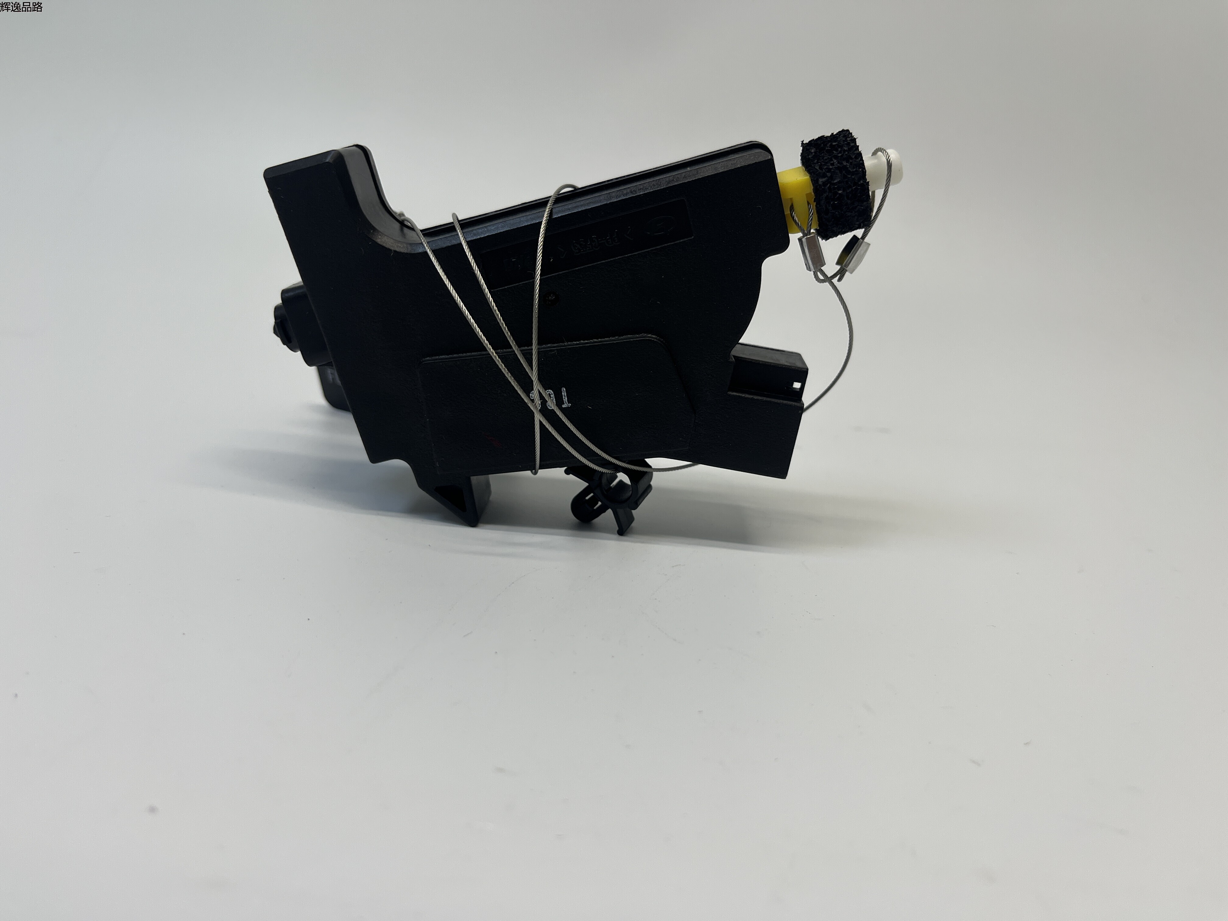 OE:81590-2W0000 Fuel filler cap opener assembly Suitable for Hyundai IX45