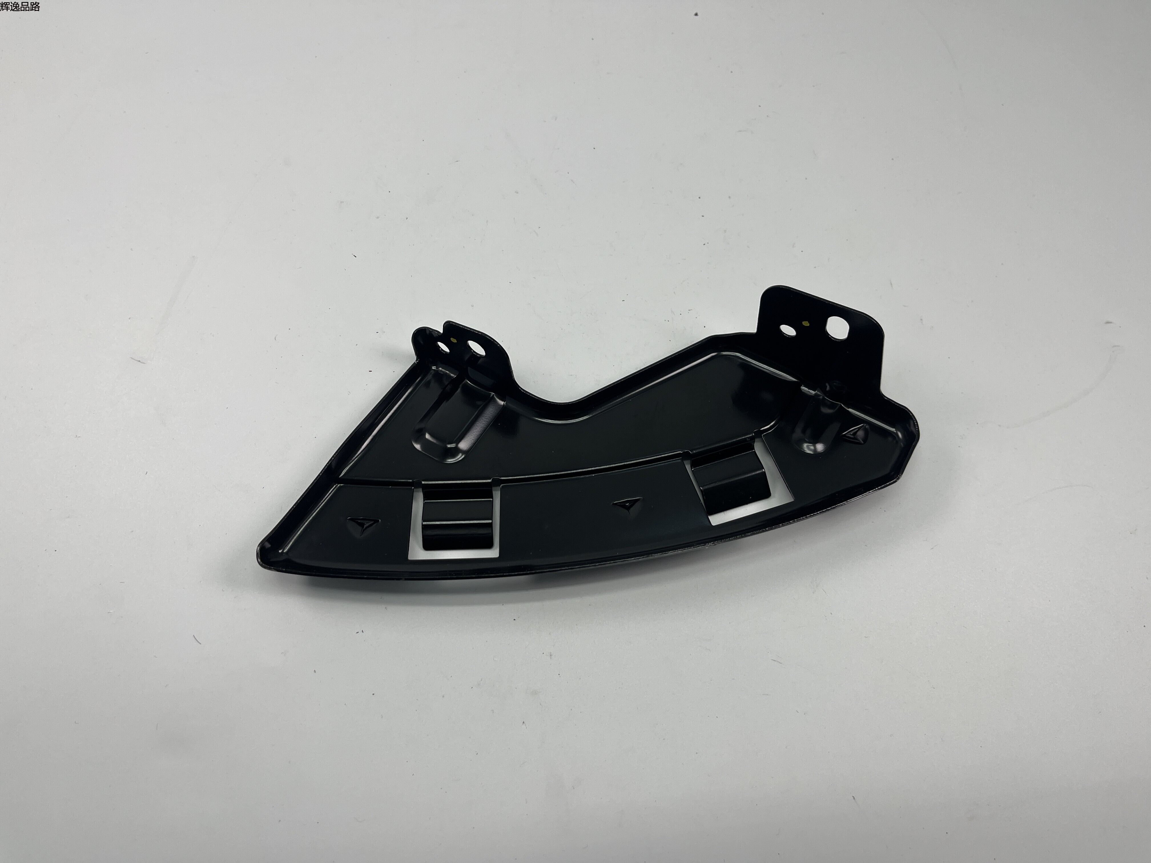 OE:86552-2Z000 Front bumper right upper bracket Suitable for Hyundai IX35