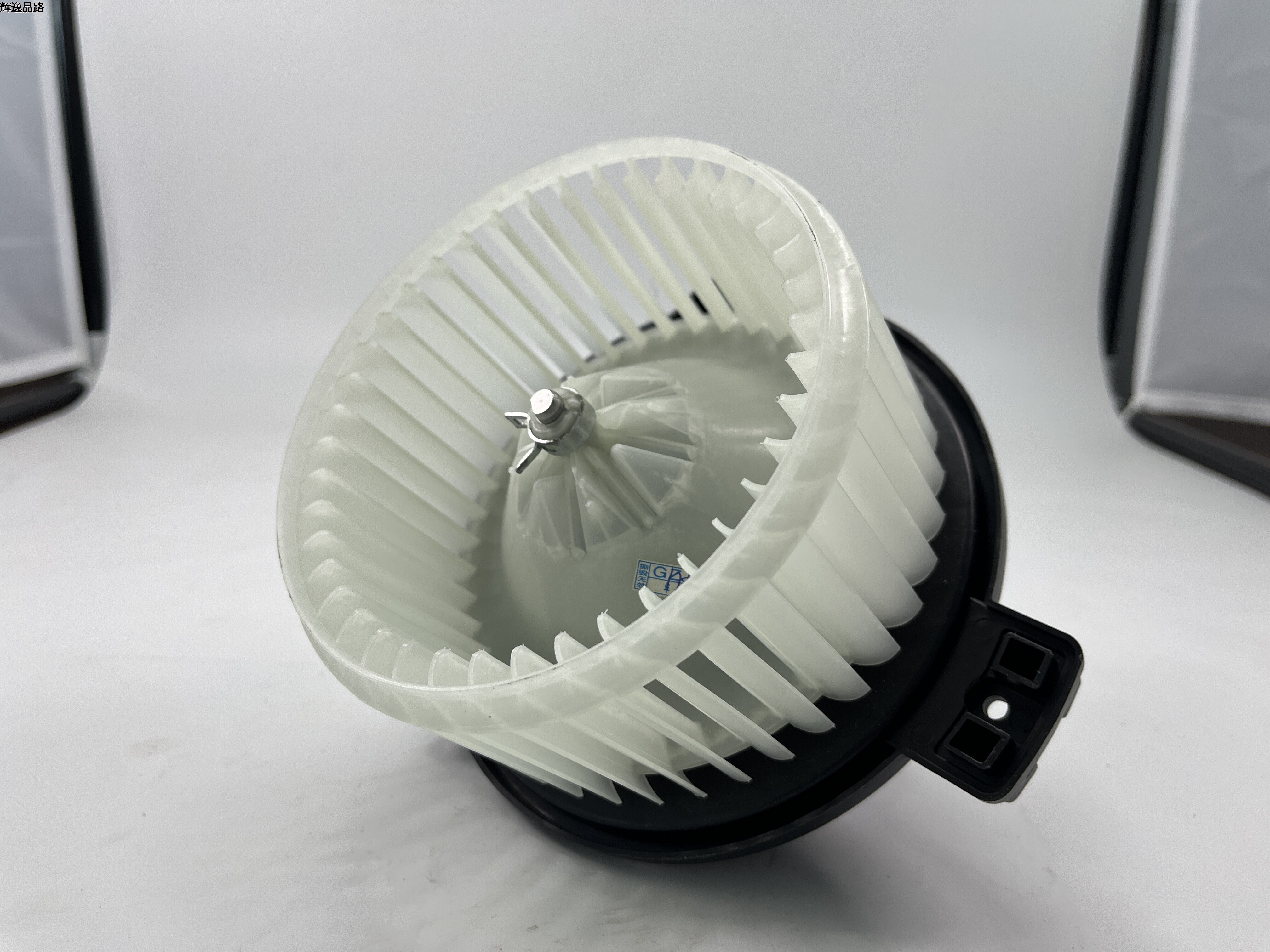  OE:97113-1D000 Motor and wheel assembly Suitable for KIA Carens