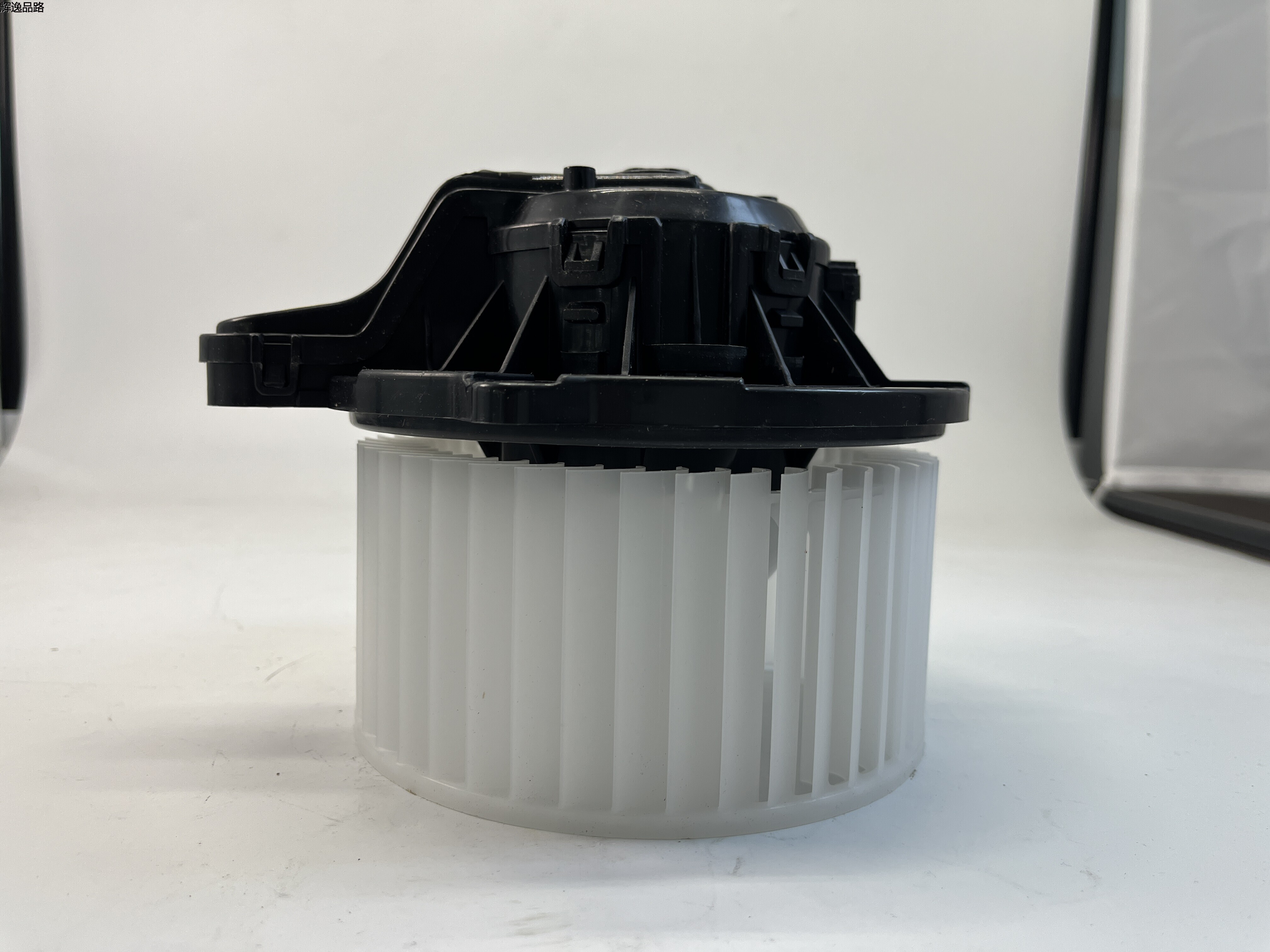 OE:97113-1U000 Air conditioner blower motor and fan assembly Suitable for Hyundai IX45