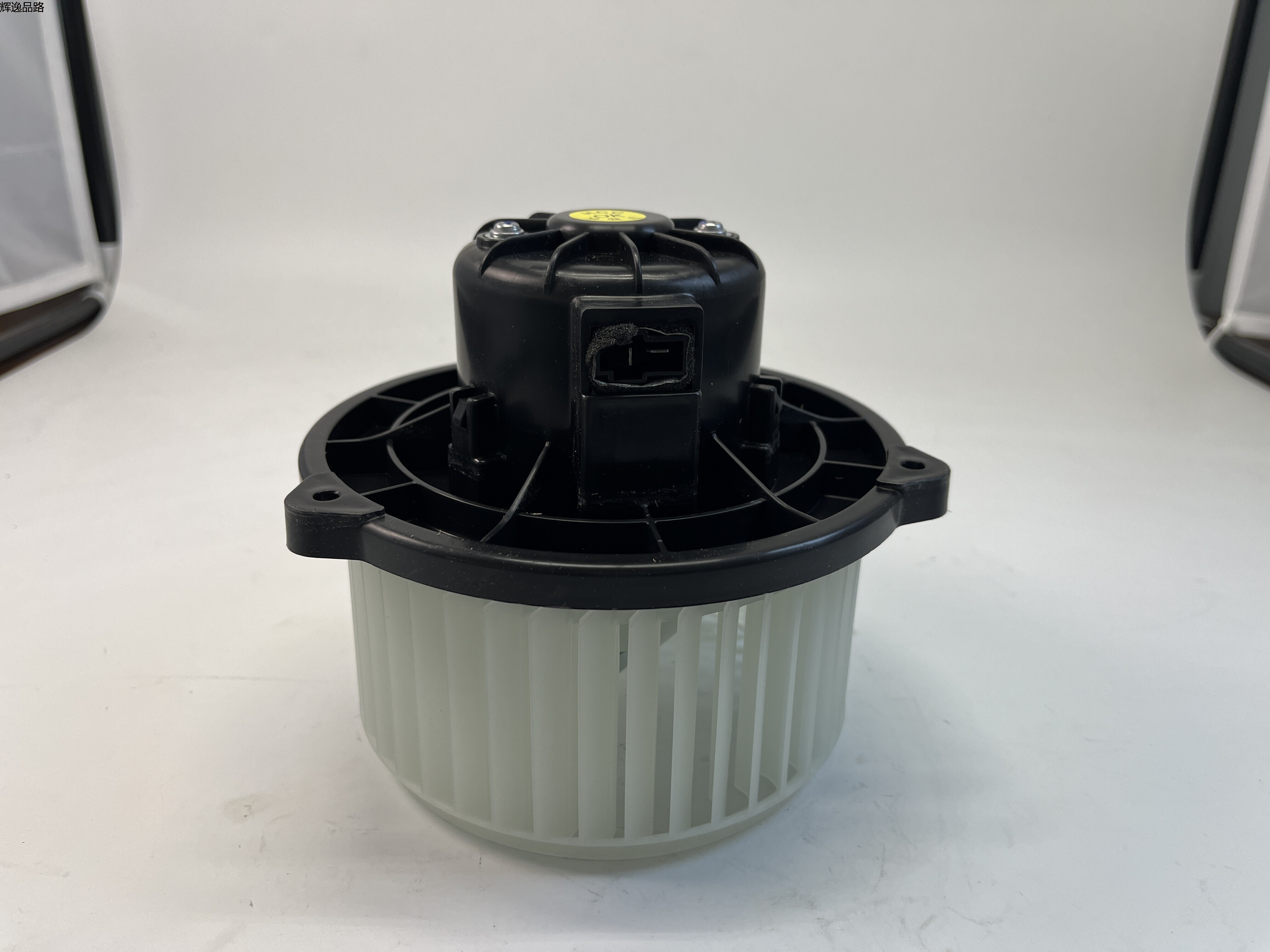  OE:97113-4L000 Air conditioner blower motor and fan assembly Suitable for KIA K2 K3